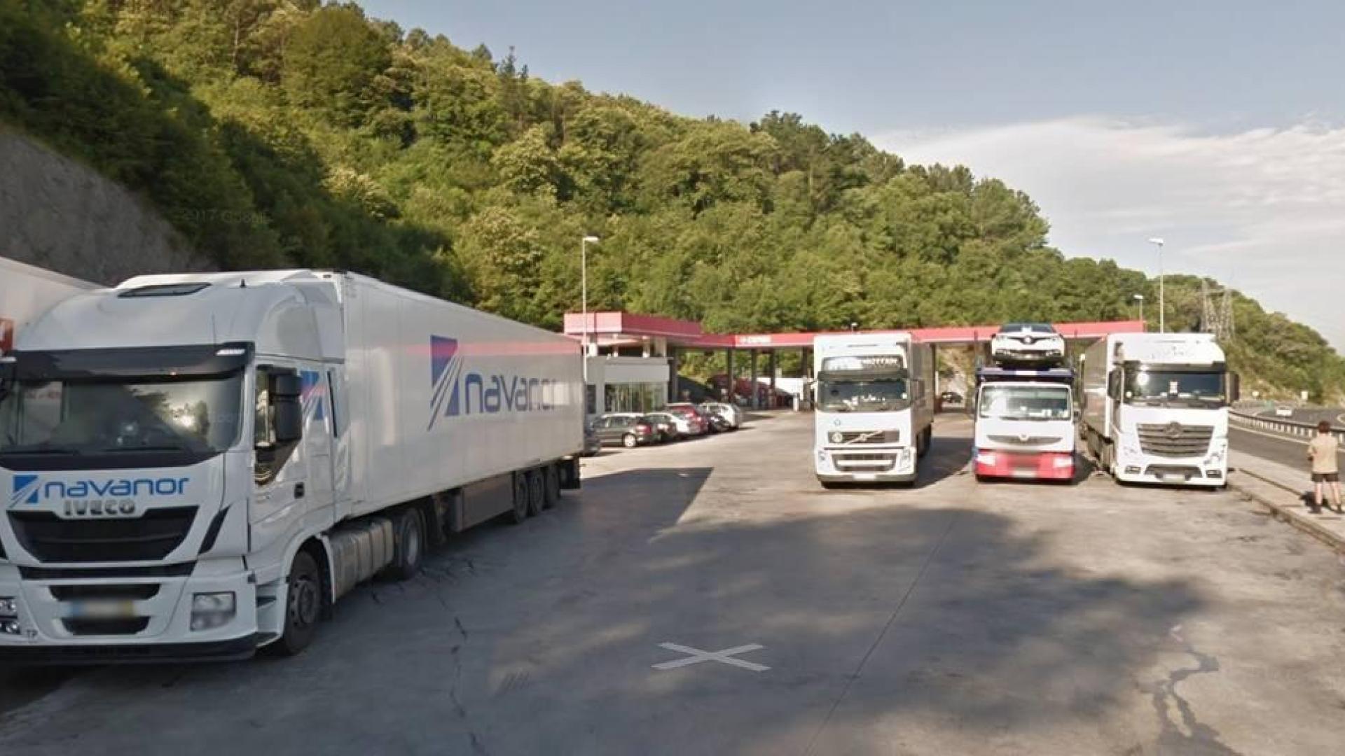 Fallece un camionero en Oiartzun al ser atrapado por su propio vehículo