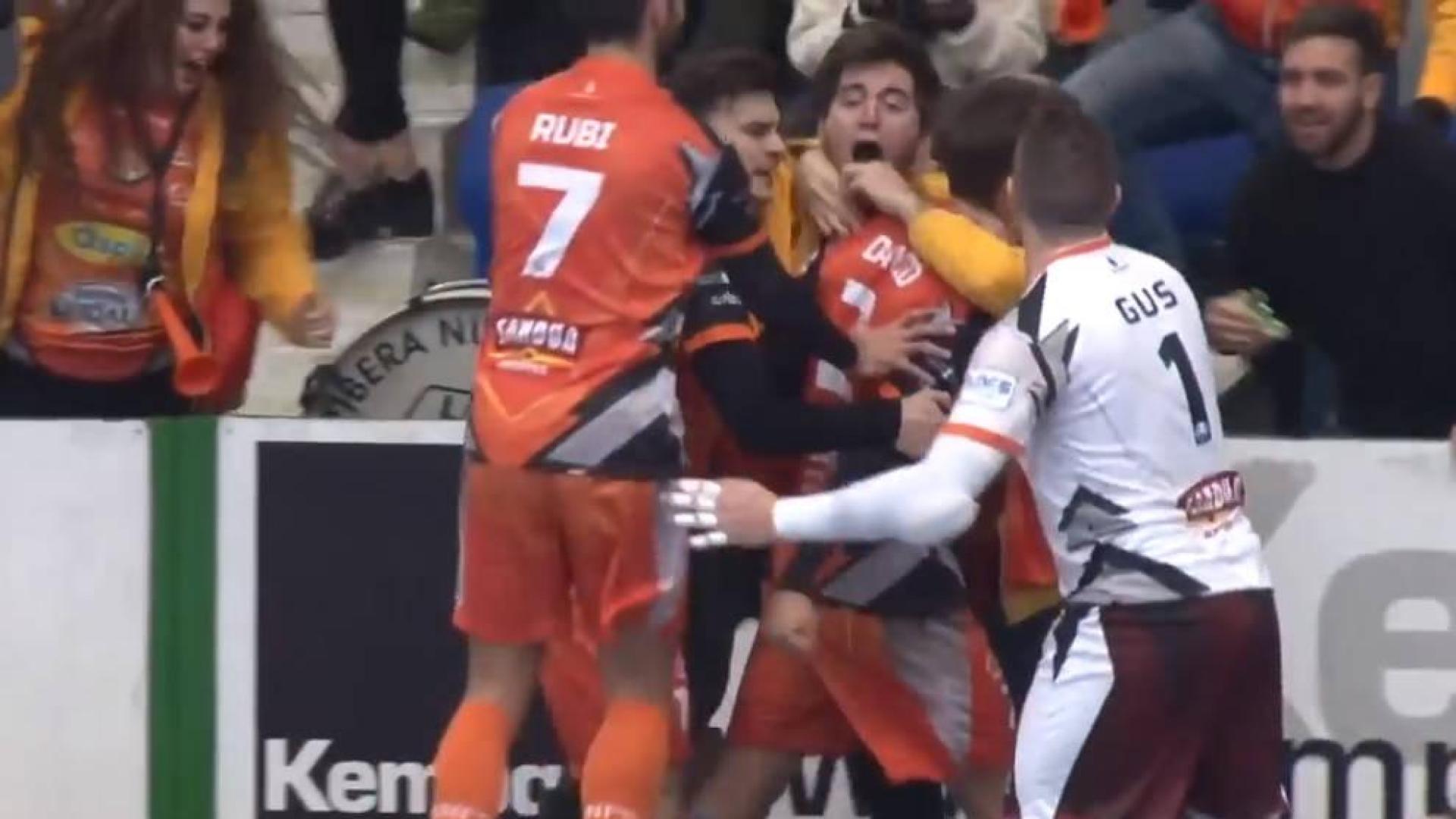 El Aspil-Vidal Ribera Navarra vence al Santiago Futsal en el último minuto