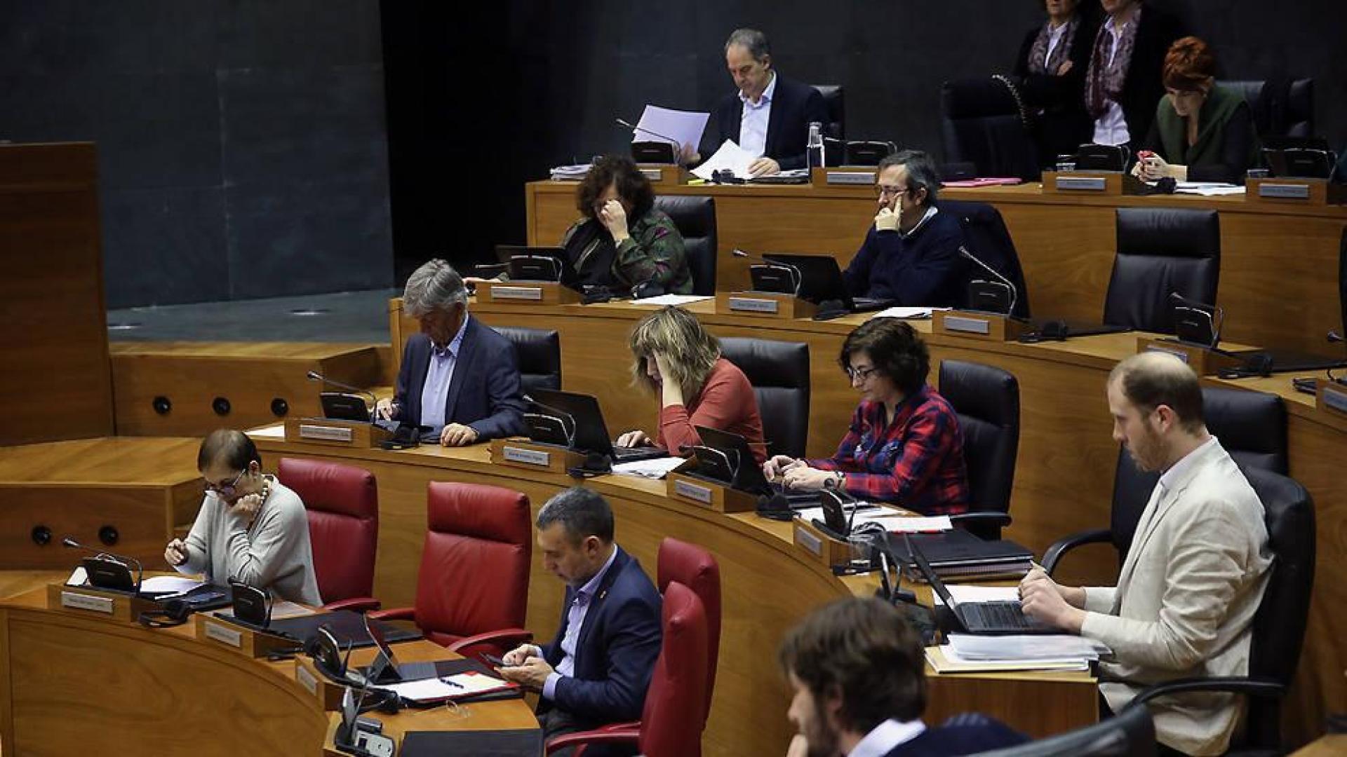 La Medalla de Oro de Navarra saldrá de propuestas ciudadanas pero la seguirá decidiendo el Gobierno