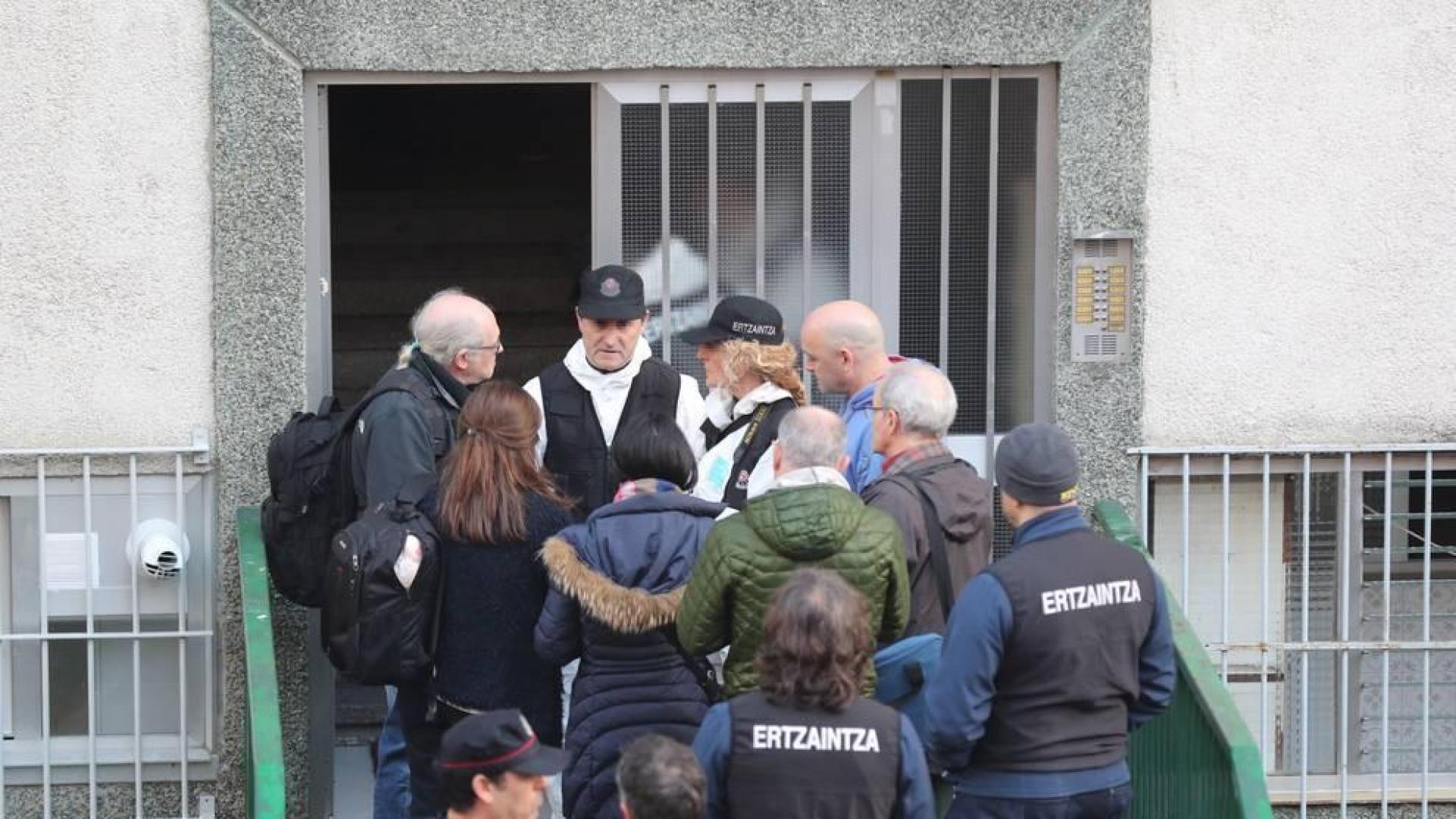 Hallados muertos con signos de violencia una pareja de ancianos en Bilbao