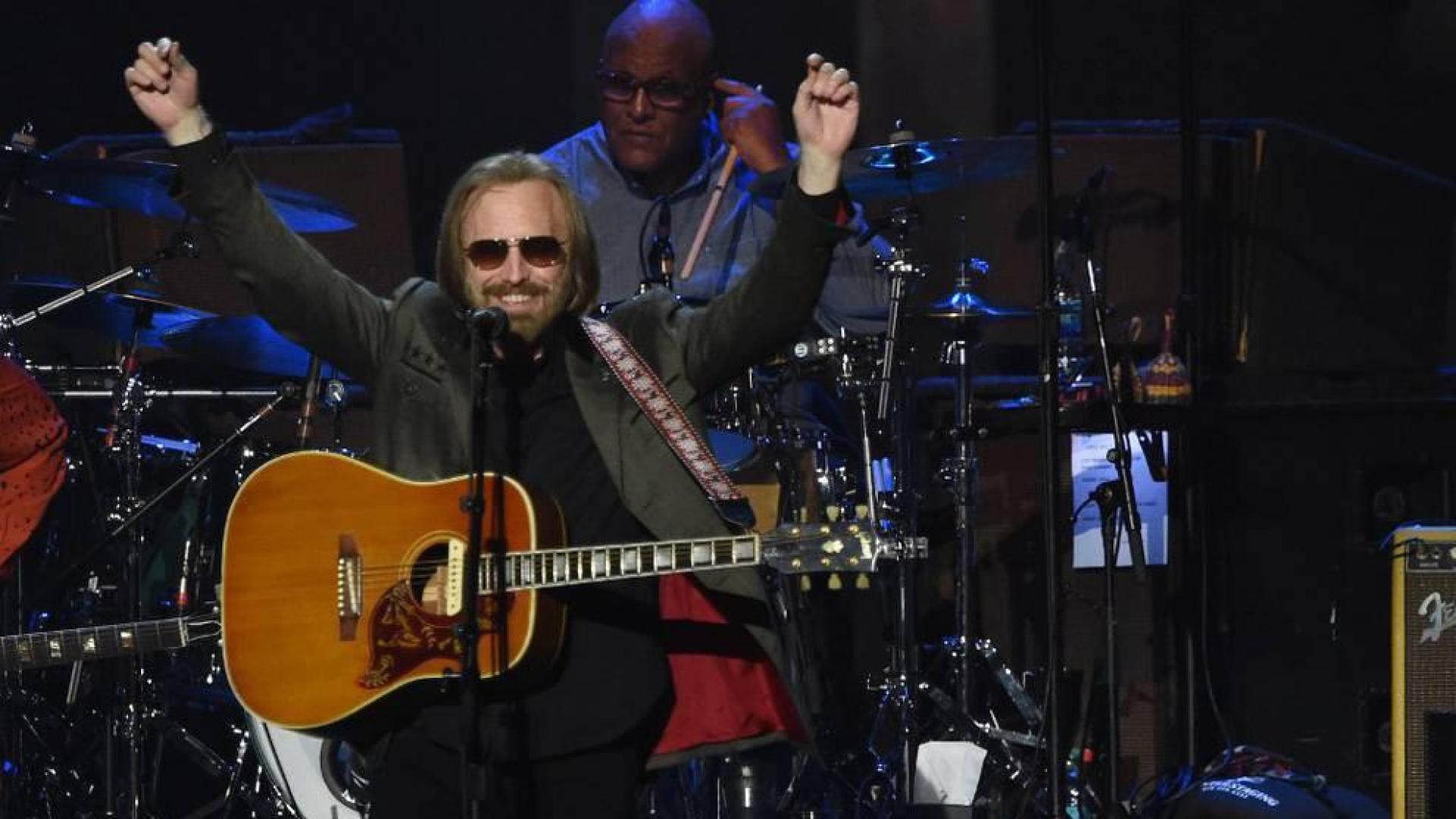El mundo de la música se inclina ante Tom Petty con el Premio Persona del Año