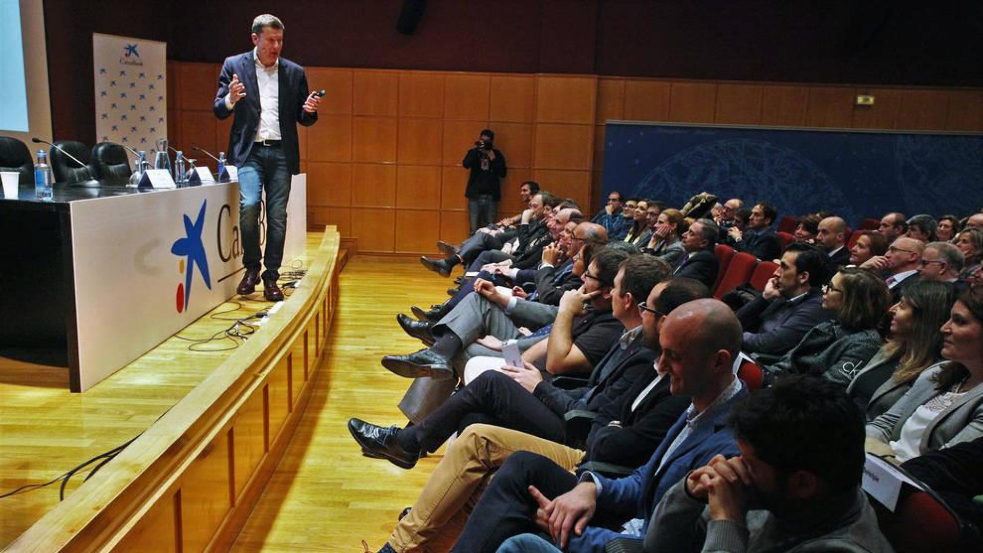 “El ser humano destaca por su capacidad de autosabotearse”