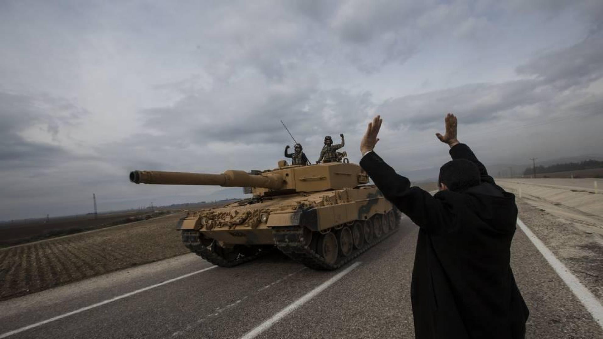 El Ejército de Turquía comienza a ocupar zonas kurdas del noroeste de Siria