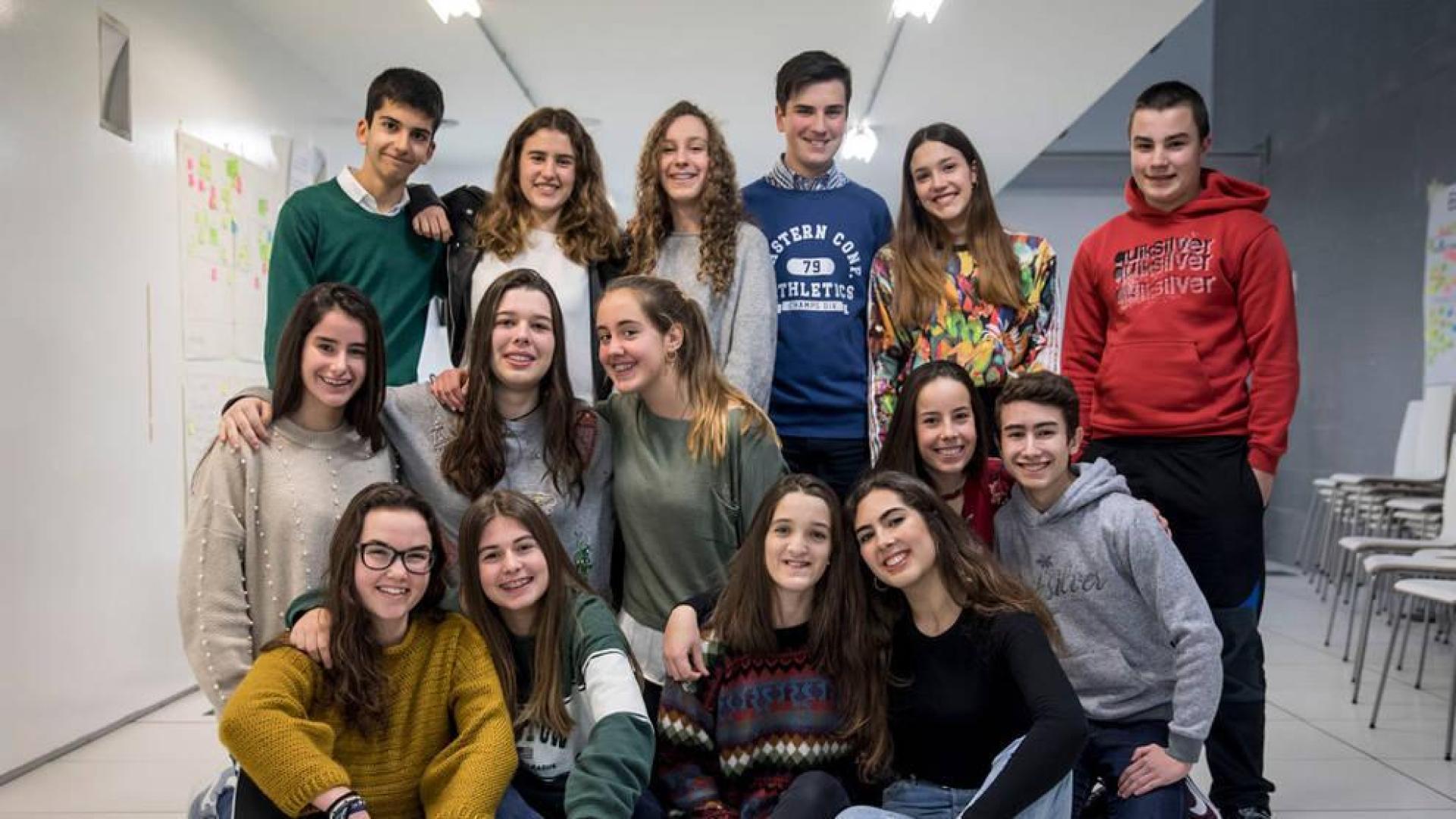 Testimonios de los 17 navarros becados por Amancio Ortega