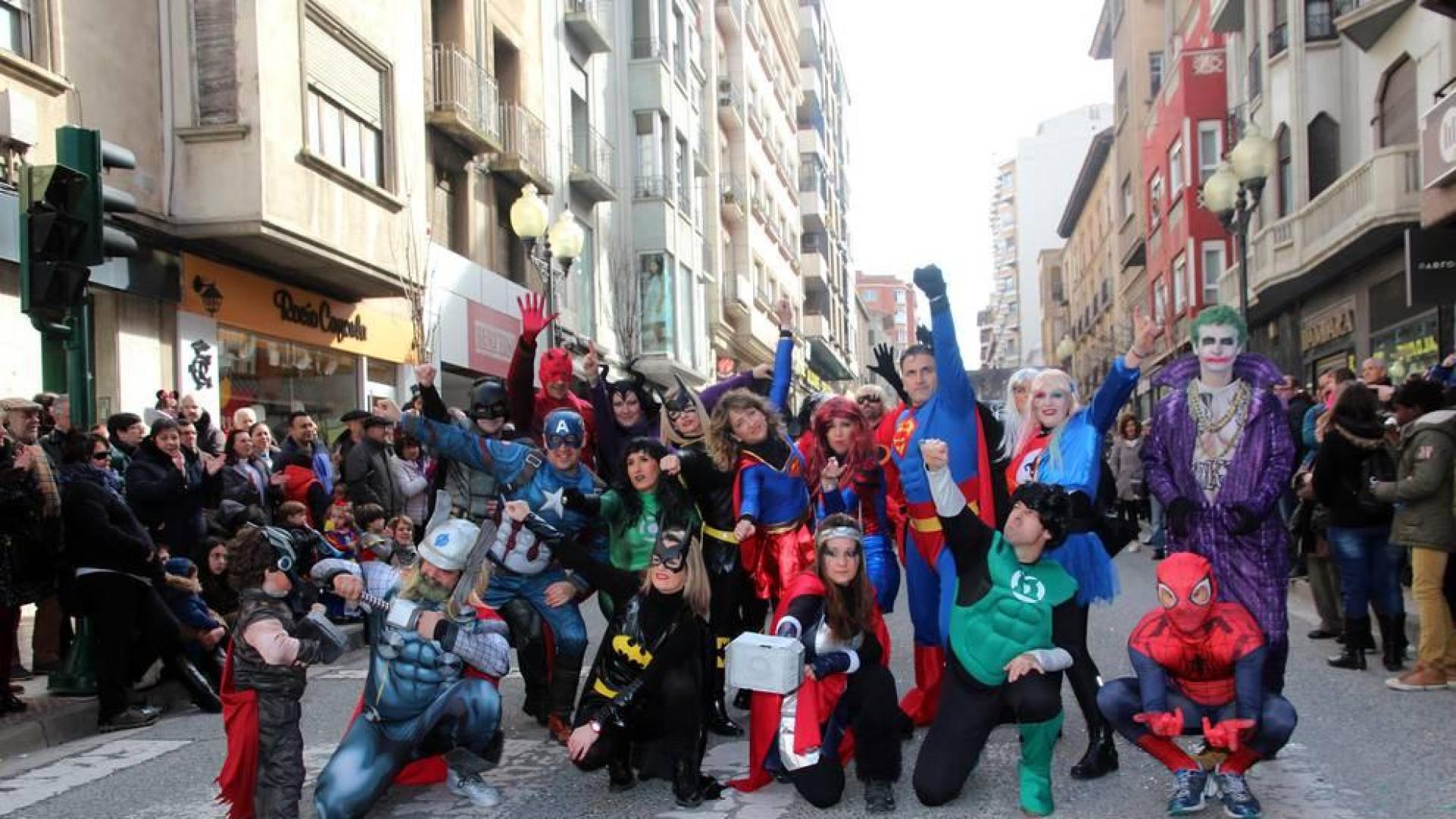 Colorido por las calles de la capital ribera durante los Carnavales celebrados el domingo 11 de febrero.