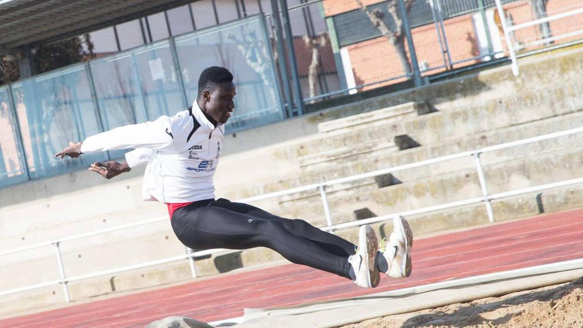 El tudelano Eugenio Cámara logra un récord bañado en bronce