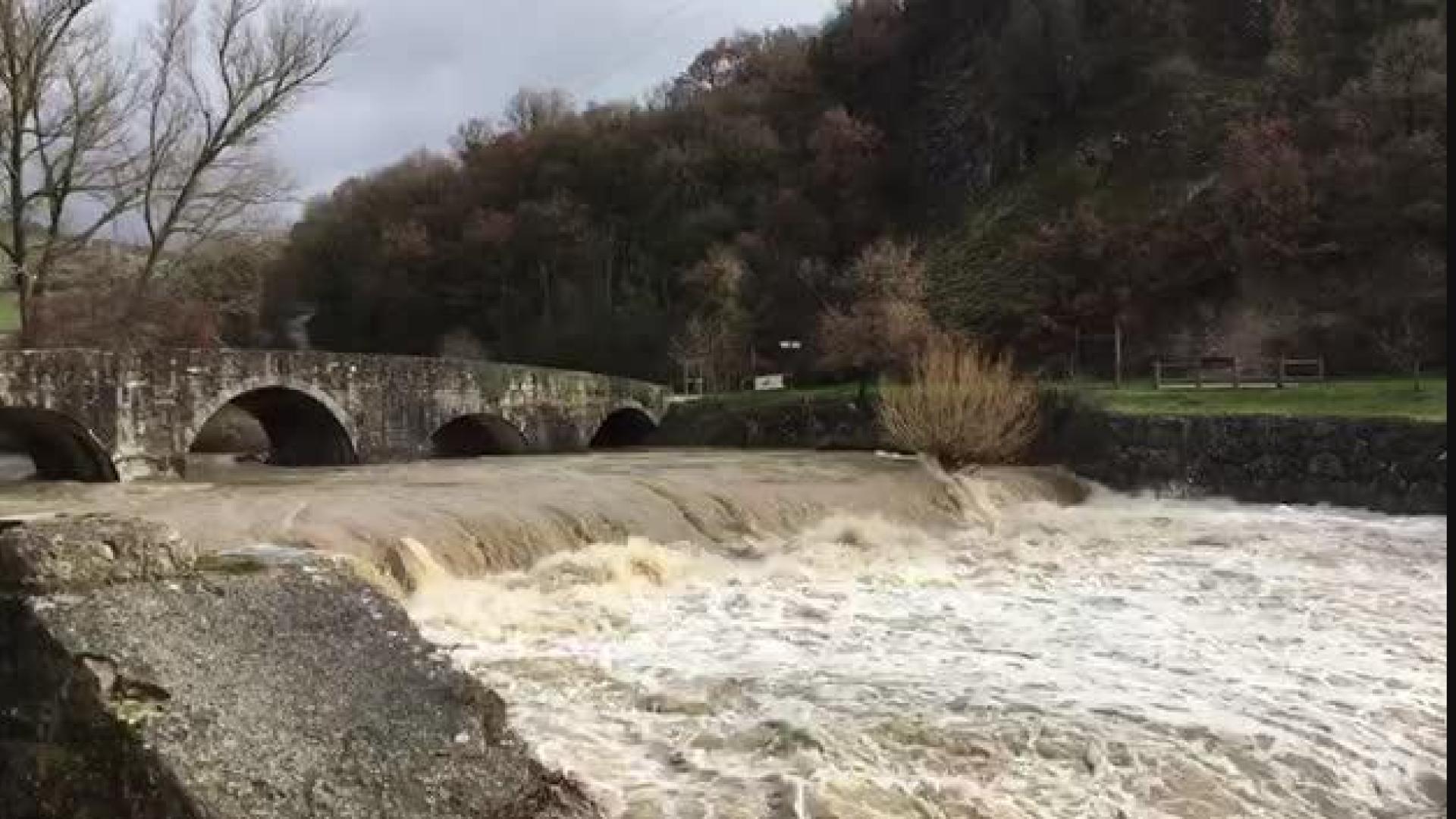 Crecida del río Ulzama en Trinidad de Arre (2)