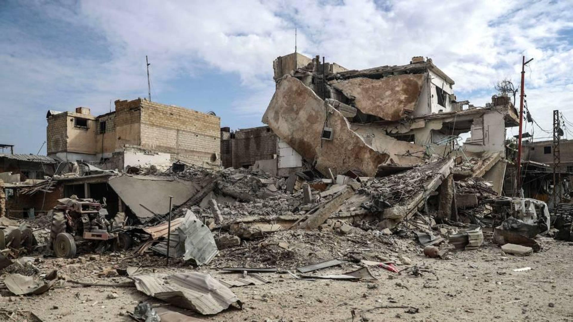 Mueren 106 personas en bombardeos en las de afueras de Damasco