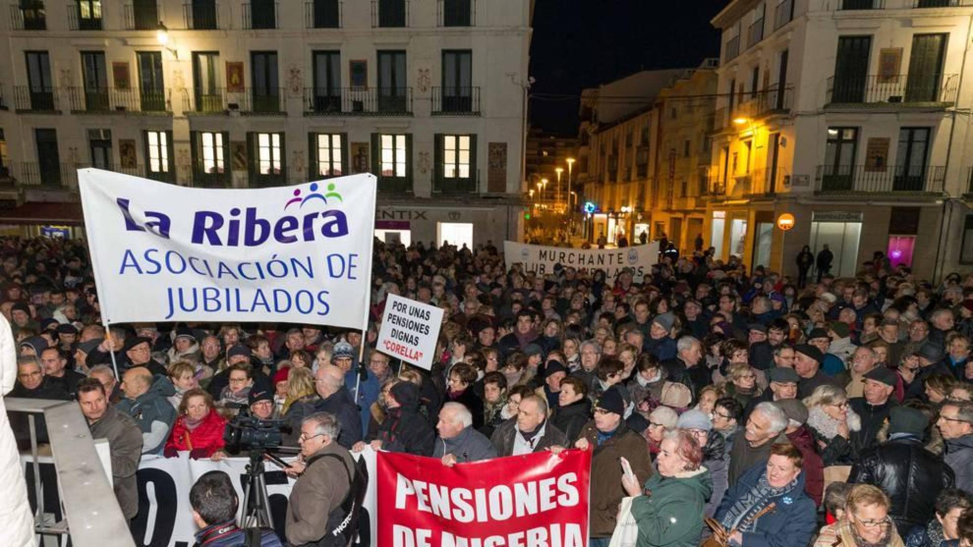 Tudela y Pamplona se han sumado a otras manifestaciones que ha habido en el resto del país para reclamar pensiones dignas.