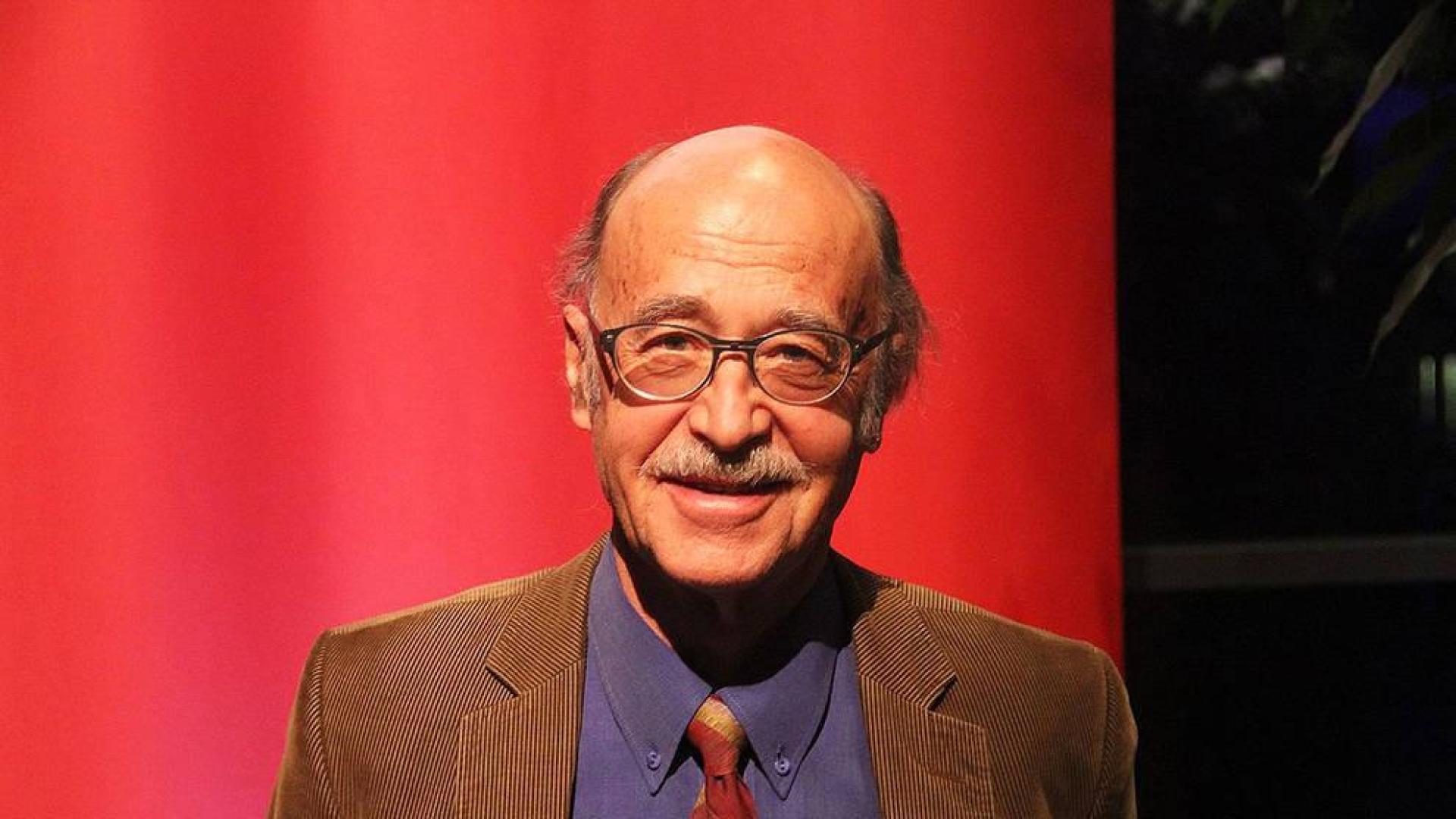 "La soledad no se combate con consumo", asegura el pediatra suizo Remo H. Largo