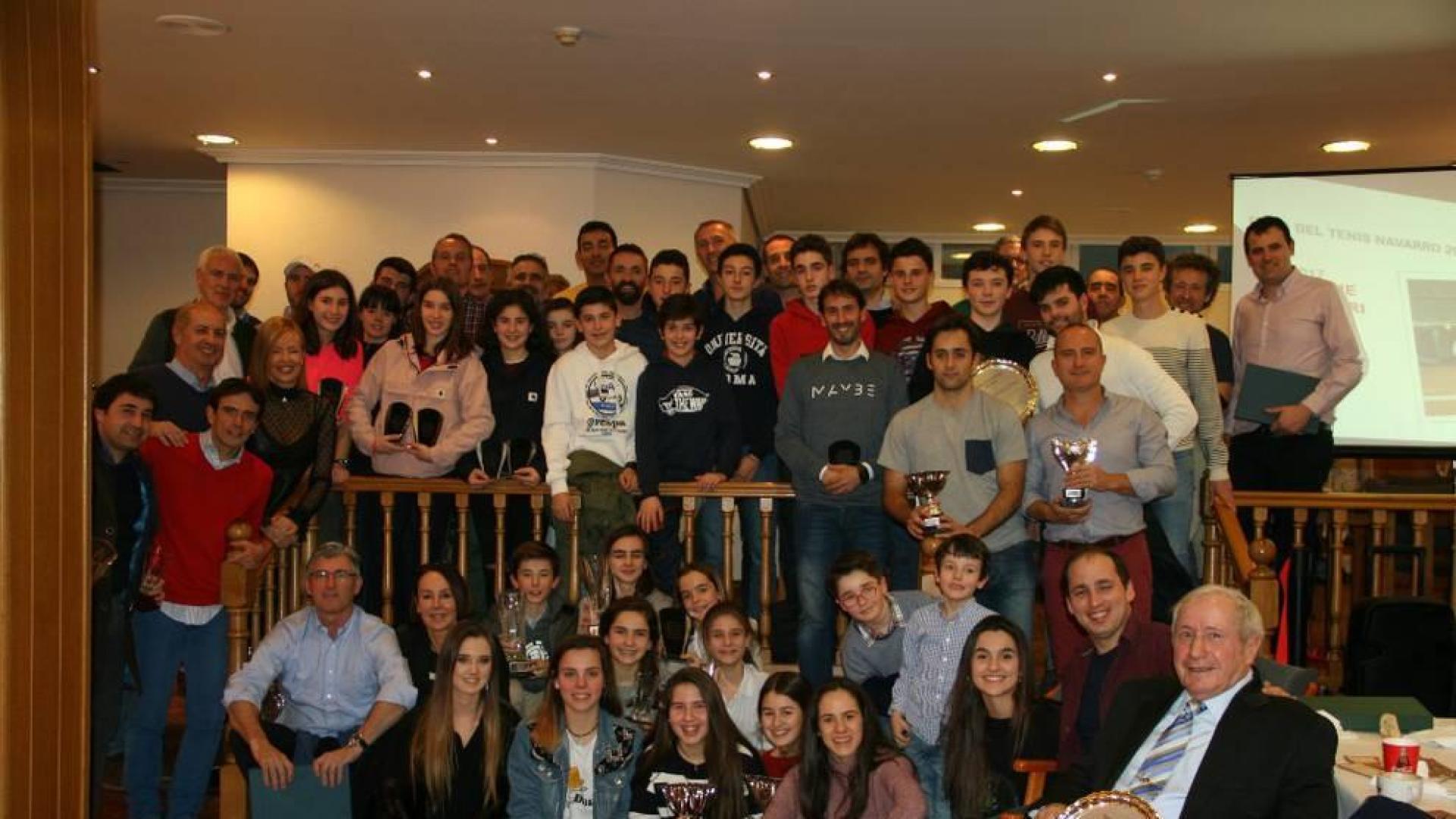 El tenis navarro homenajea a Sanz, Sexmilo, Lerchundi y Montes