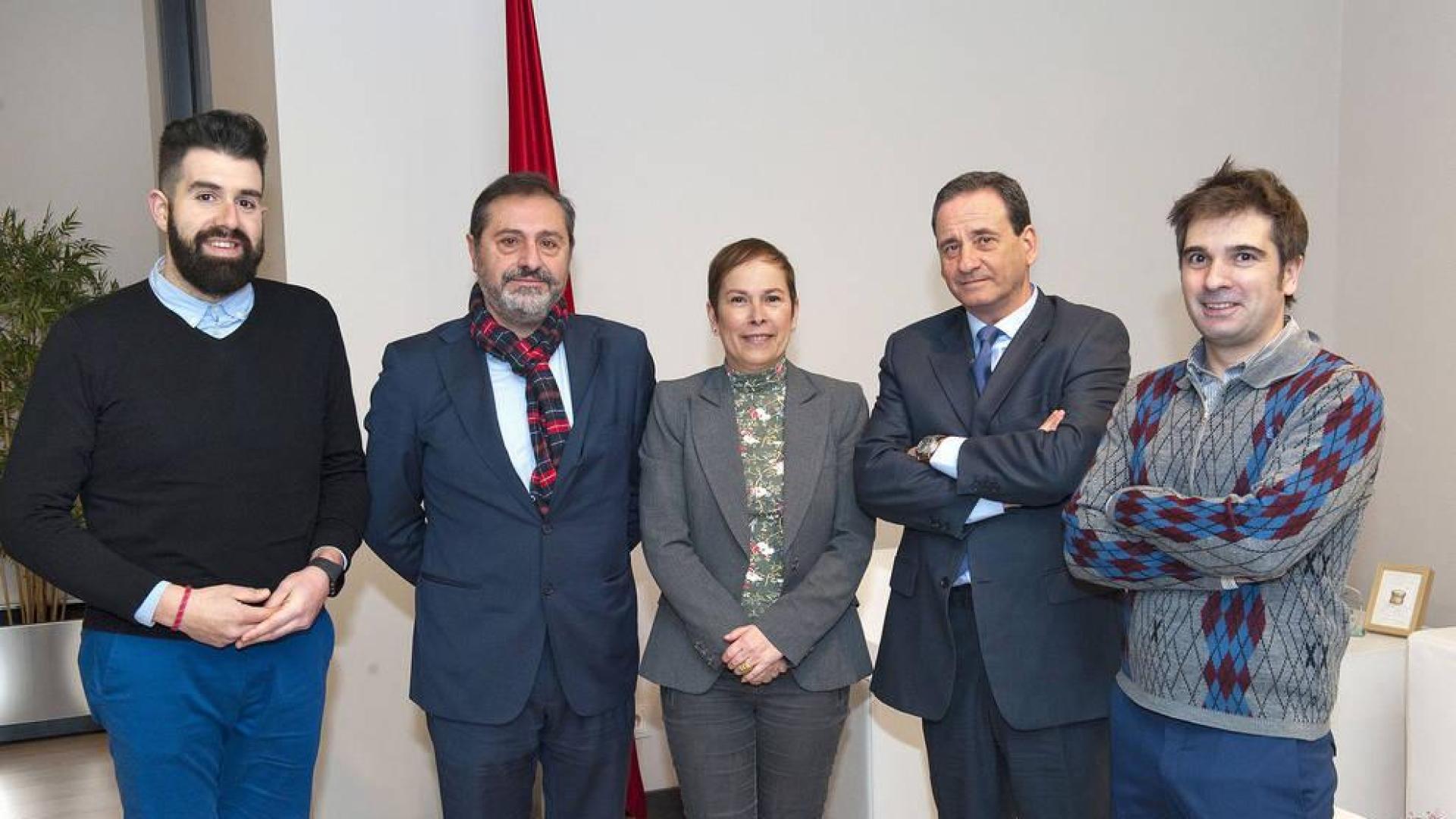 La asociación de periodistas traslada a Barkos los temas que más preocupan al sector