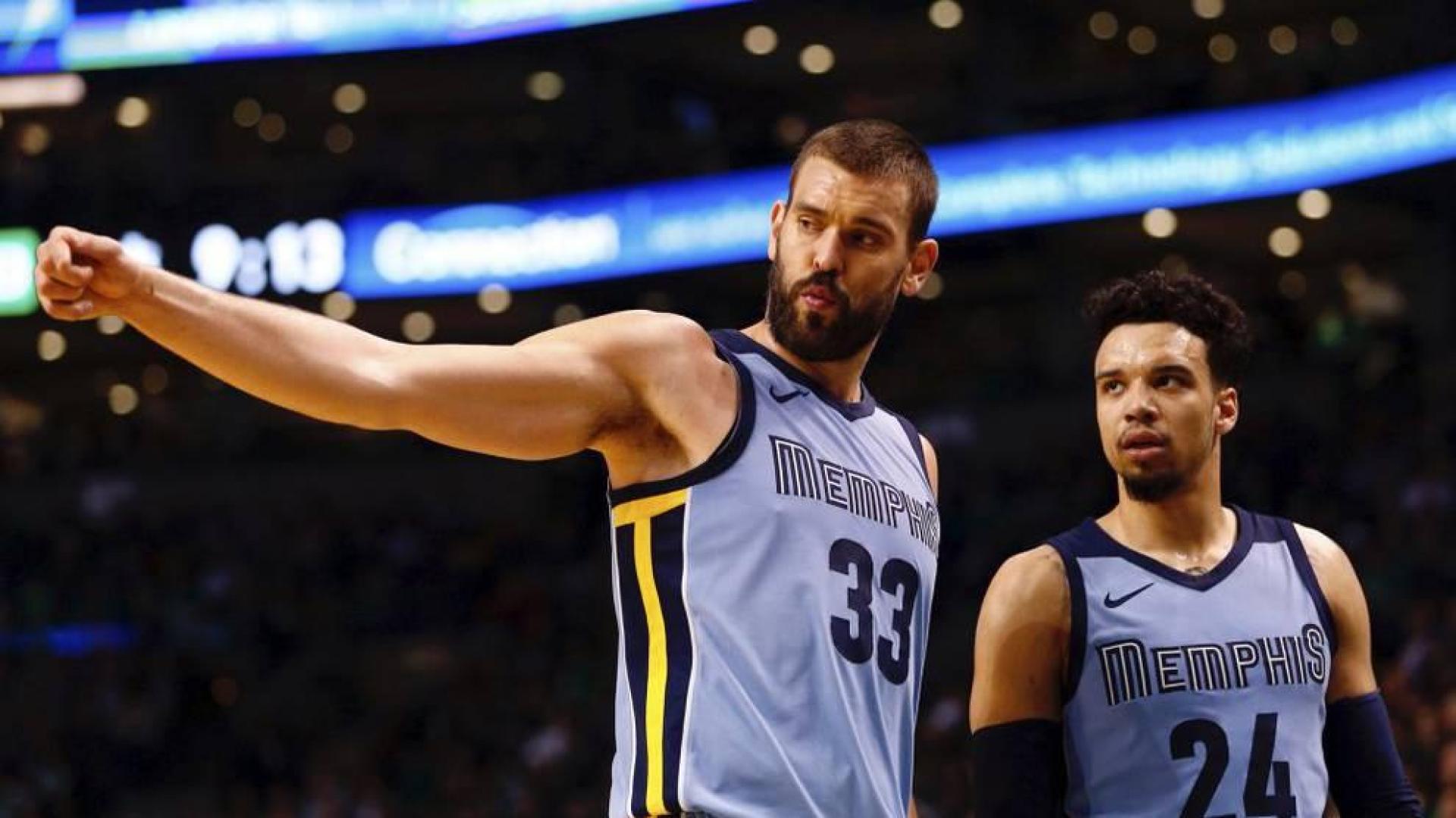 Marc Gasol roza el 'triple-doble' en una noche acertada de Ibaka