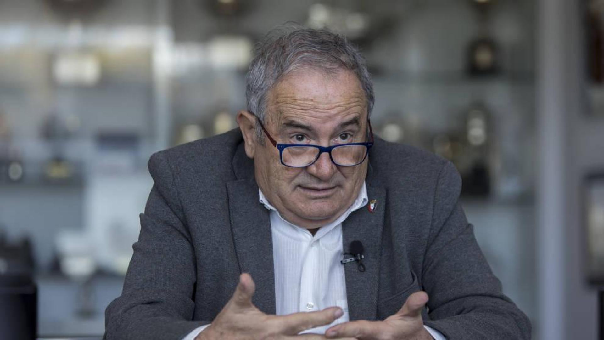 Osasuna hace oficial el patrocinio de Euskaltel