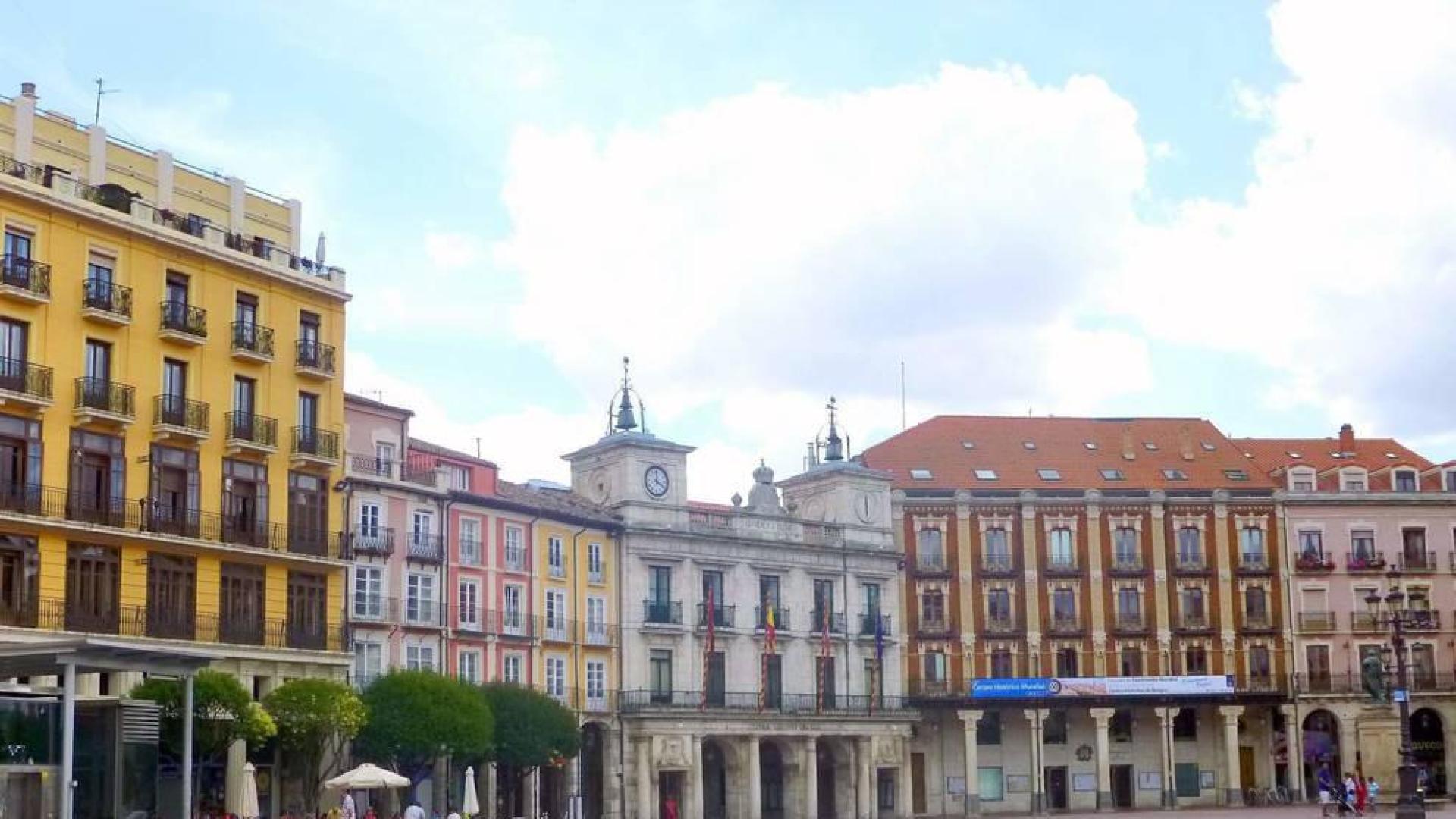Detenido en Burgos por amenazar con matar a su madre con un cuchillo