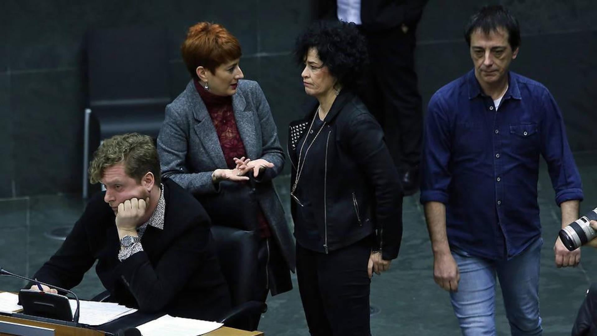 El Parlamento navarro pide al Estado que reconozca la práctica de la tortura