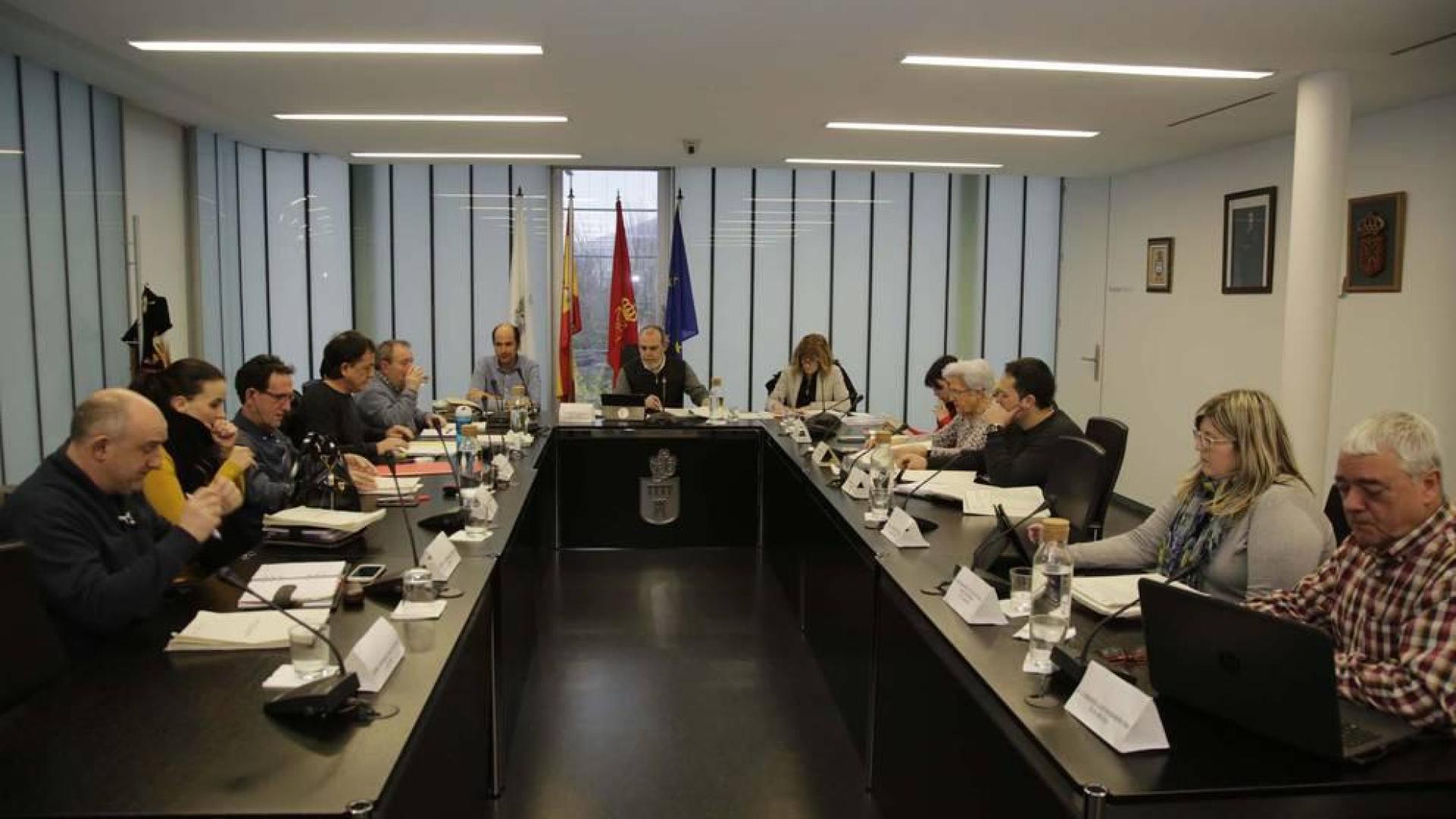 El tripartito de Noáin (Elorz) aprueba un presupuesto de 8,4 millones