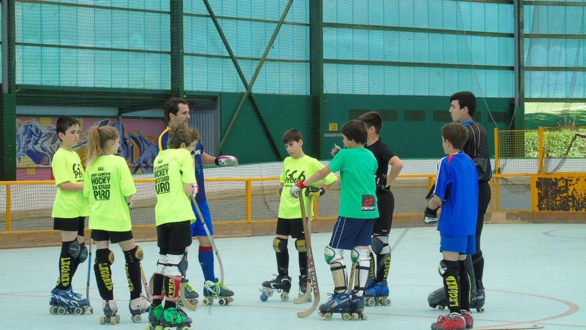 Hockey Lagunak organiza una nueva edición del campus de tecnificación Gaby Cairo