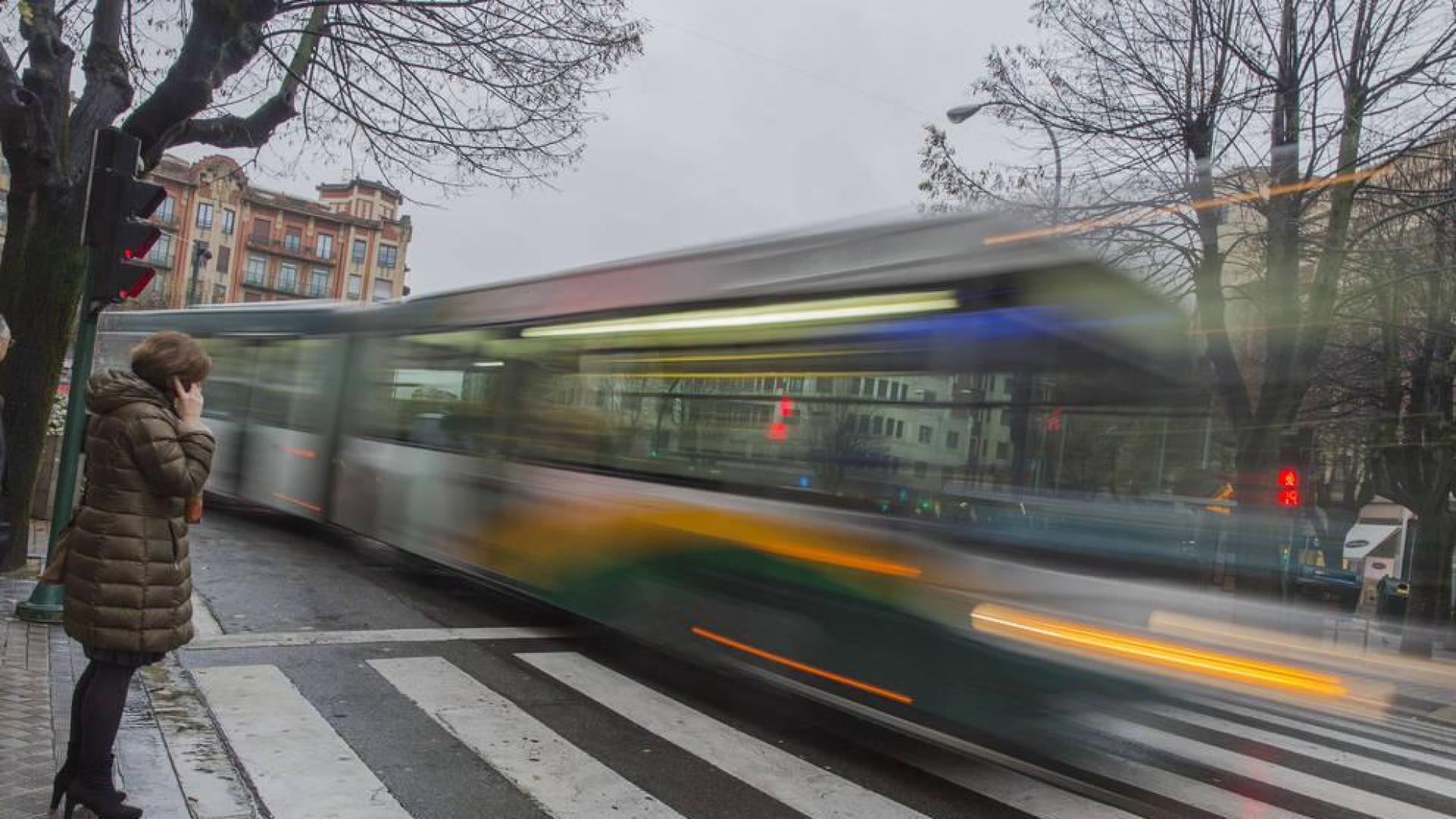 Pamplona descarta el tranvía