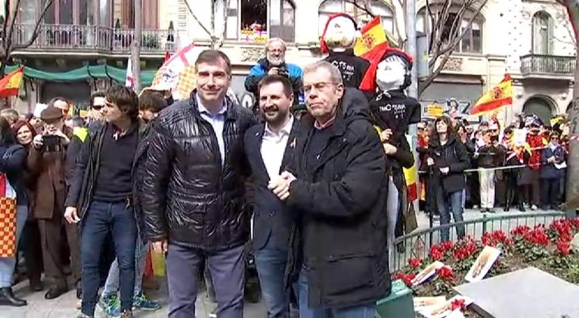 La Plataforma por Tabarnia celebra en Barcelona su primera gran manifestación