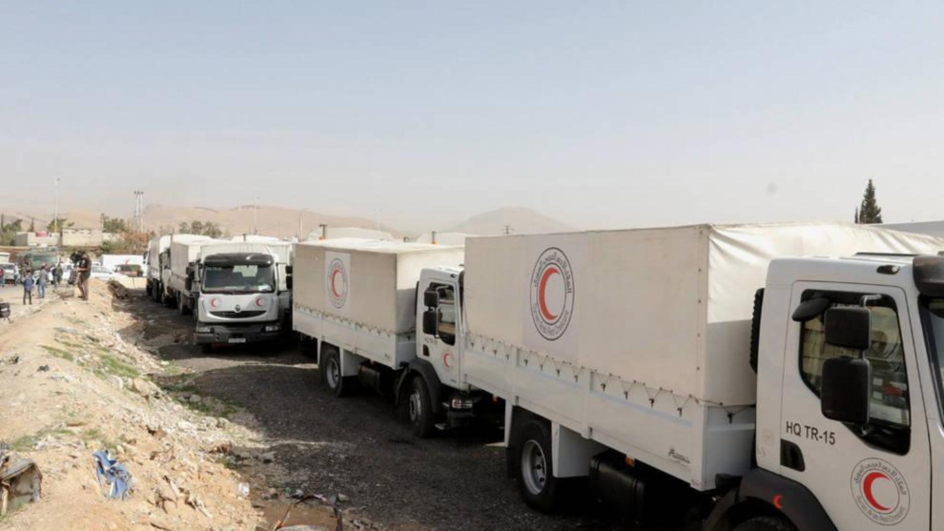 Bombardeos contra Guta Oriental coinciden con entrada de convoy de ayuda