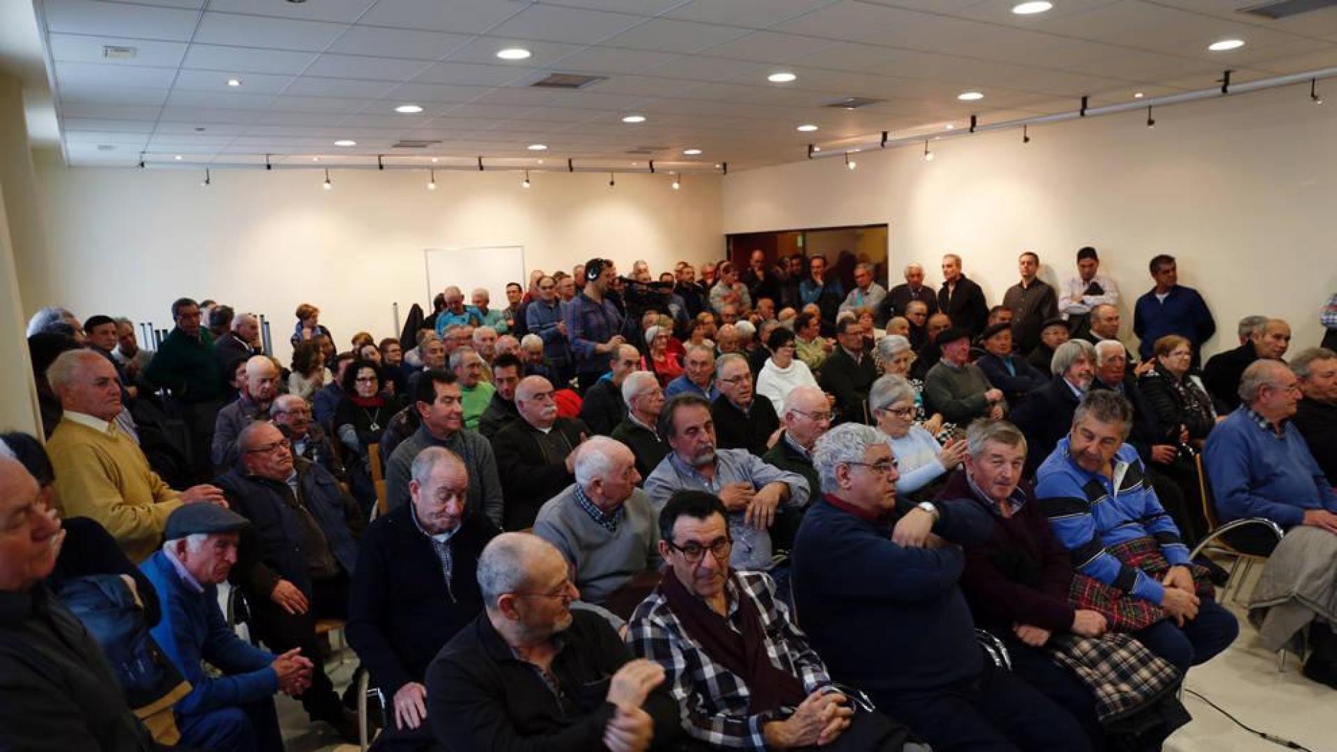 Afectados piden paralizar la concentración parcelaria en Ribaforada