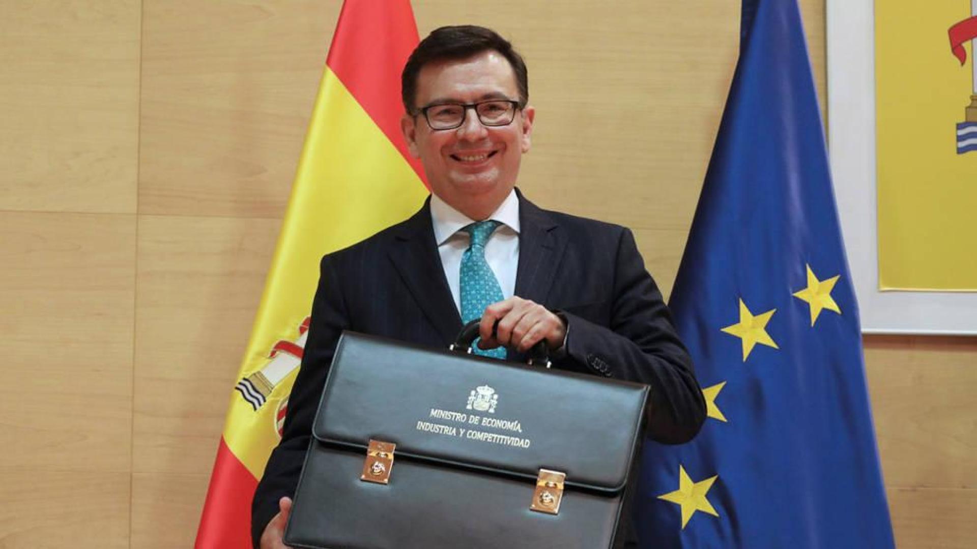 Escolano dará prioridad a la estabilidad presupuestaria y la apertura al exterior