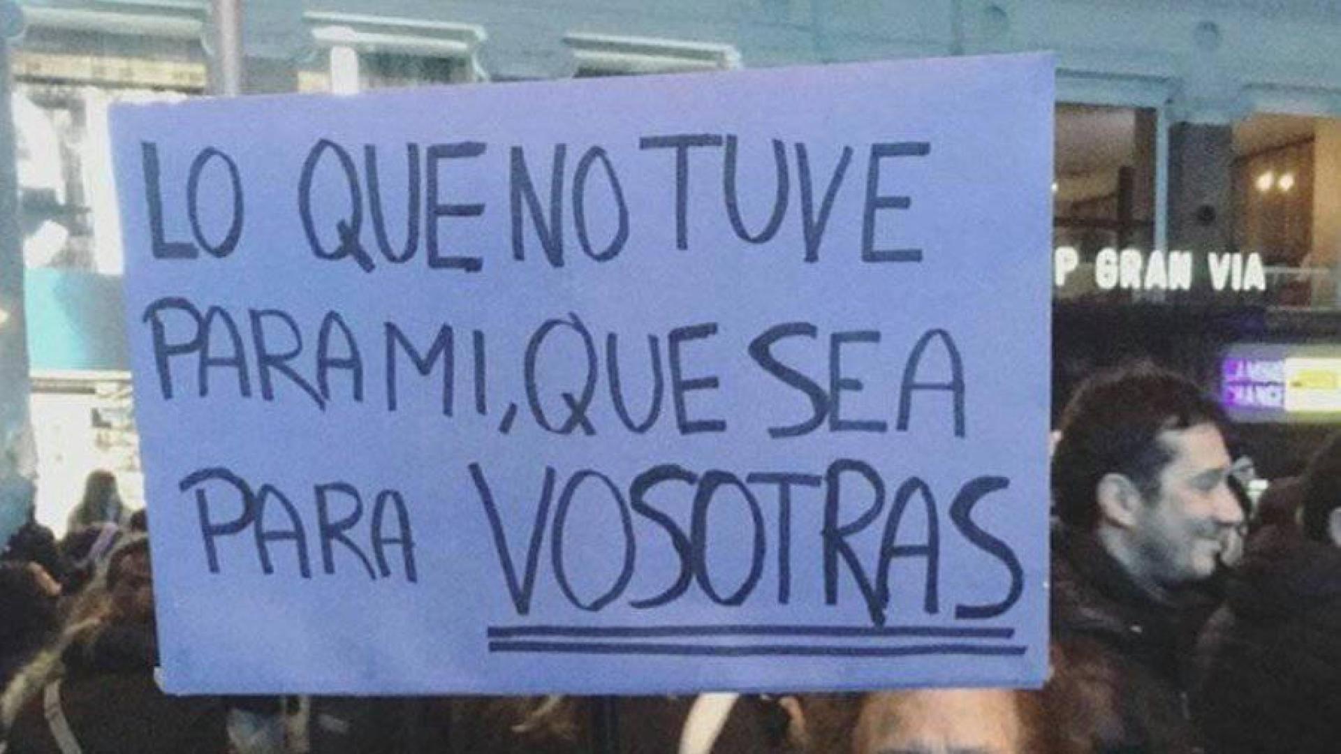 La anciana de 8M que emociona: "Lo que no tuve para mí, que sea para vosotras"