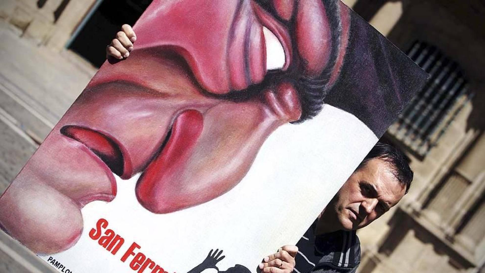 El cartel del pamplonés Javier Erice "Kilikón", que representa la figura del kiliki conocido como "Caravingre", anunciará los sanfermines 2015 al haber resultado ganador en el concurso impulsado por el Ayuntamiento de Pamplona.