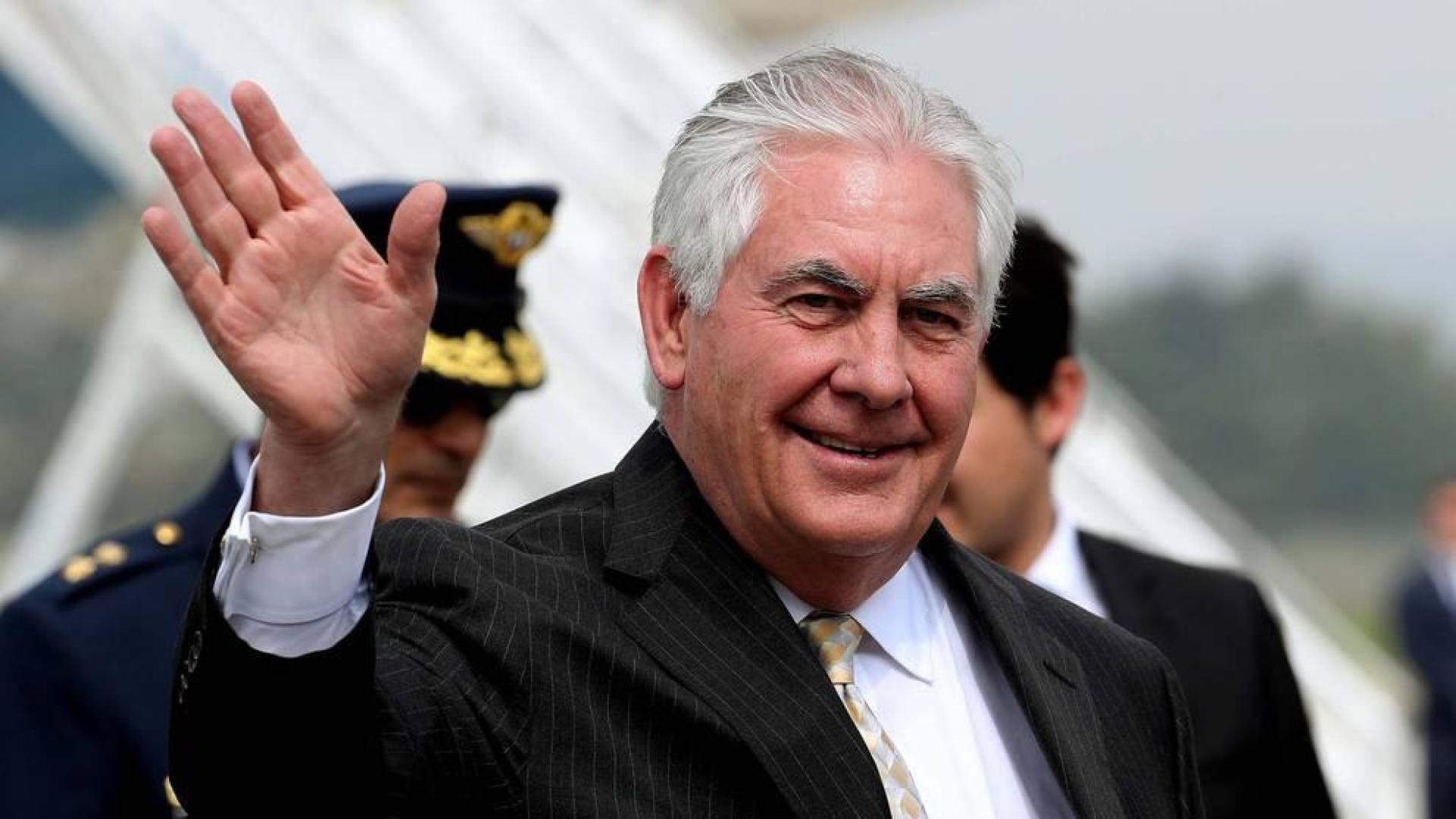Trump cesa a Tillerson como secretario de Estado