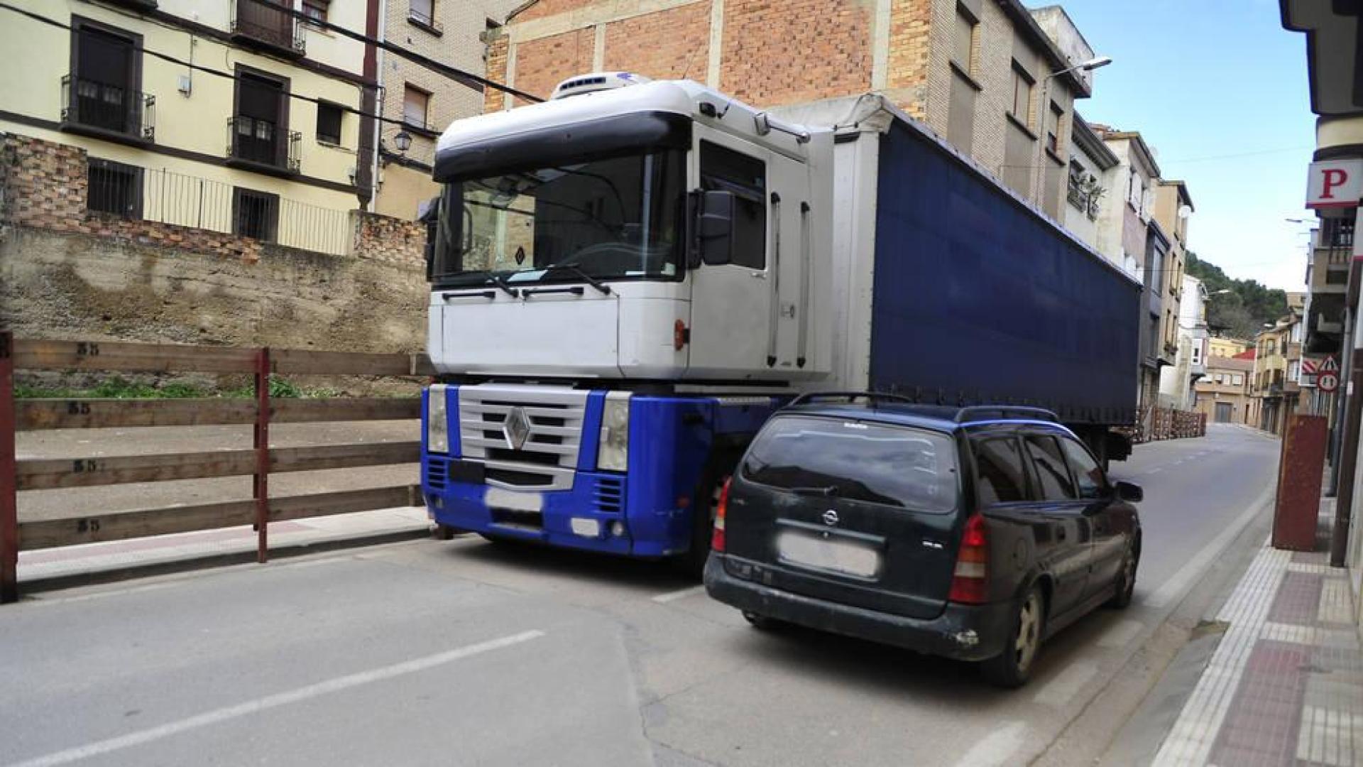 Denuncian la peligrosidad de la carretera que atraviesa Funes