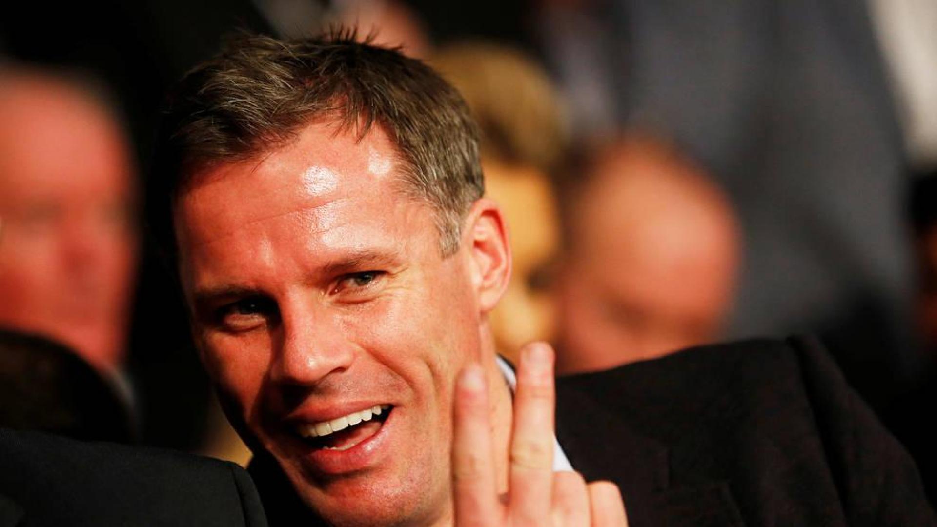 El canal Sky suspende a Carragher hasta final de temporada por escupir a niña