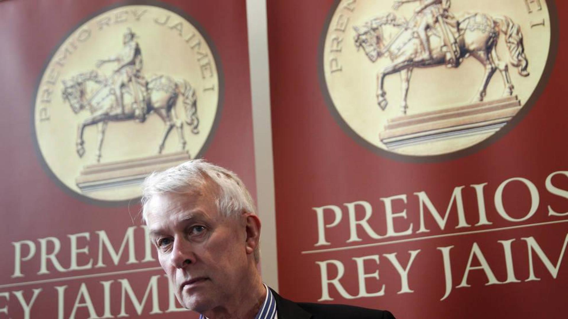 El Nobel Richard Roberts ve posible mutar humanos para evitar enfermedades