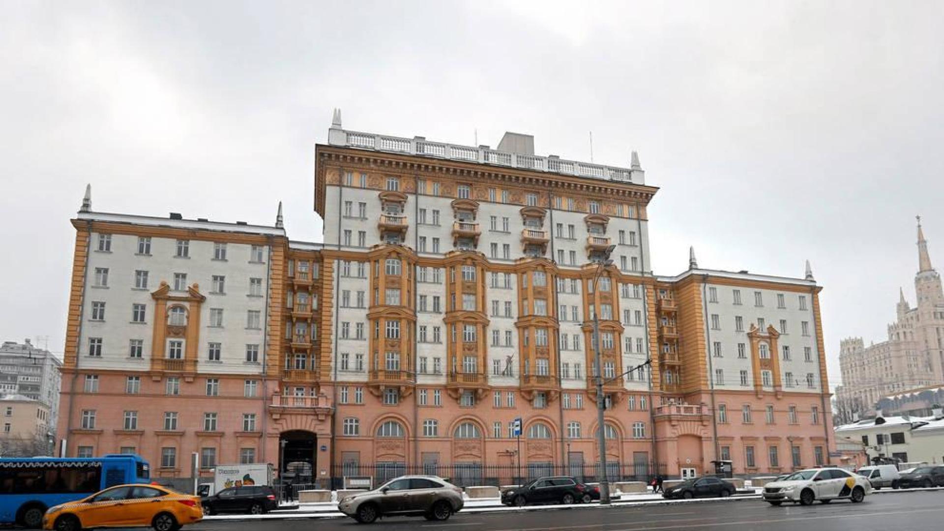 Lavrov dice que la expulsión de diplomáticos se debe a chantaje y presión de EEUU