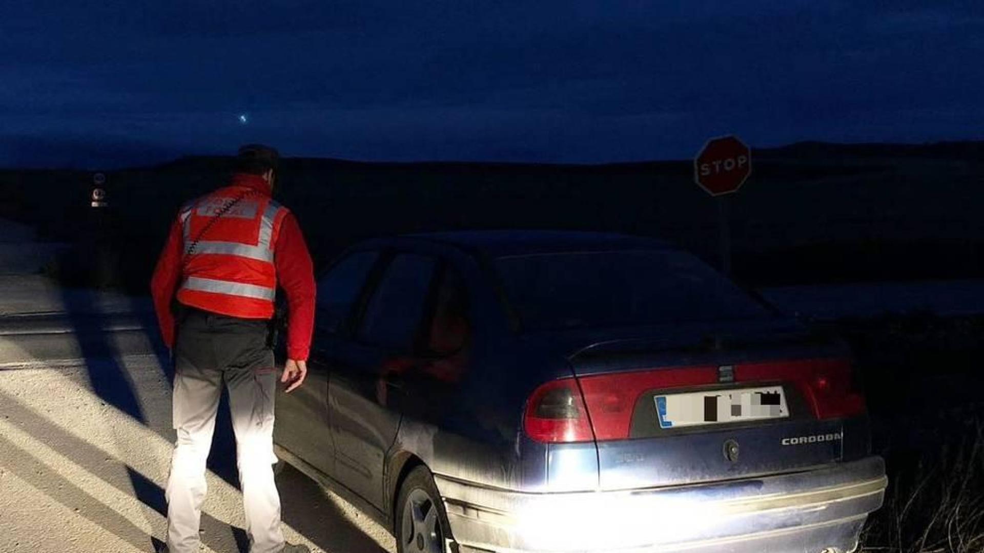 Inmovilizado en Falces un conductor sin carné por dar positivo en todas las drogas