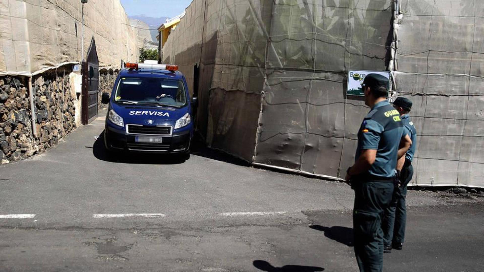 Hallan los cadáveres de tres personas de una misma familia en Tenerife
