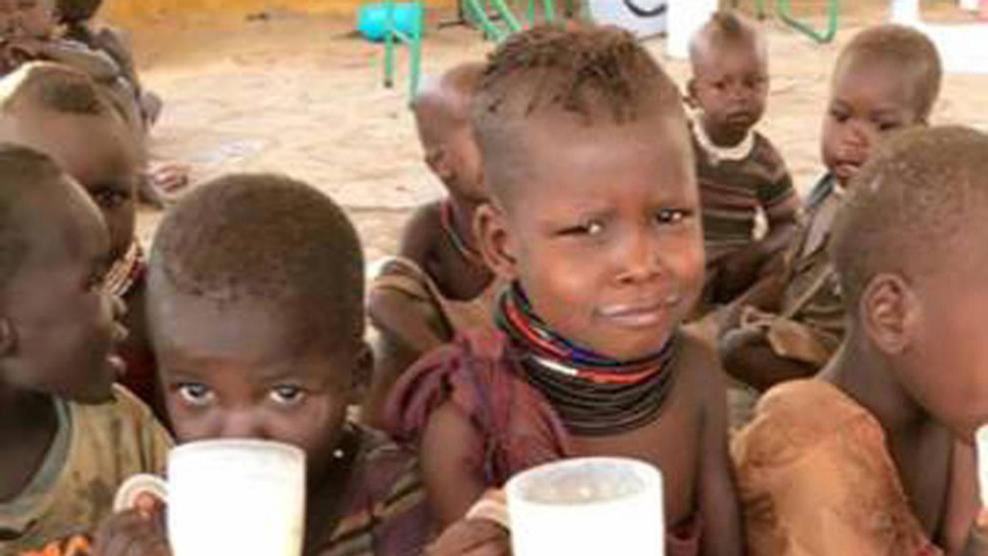 Gota de Leche y Actúa impulsan sendas campañas para la nutrición infantil