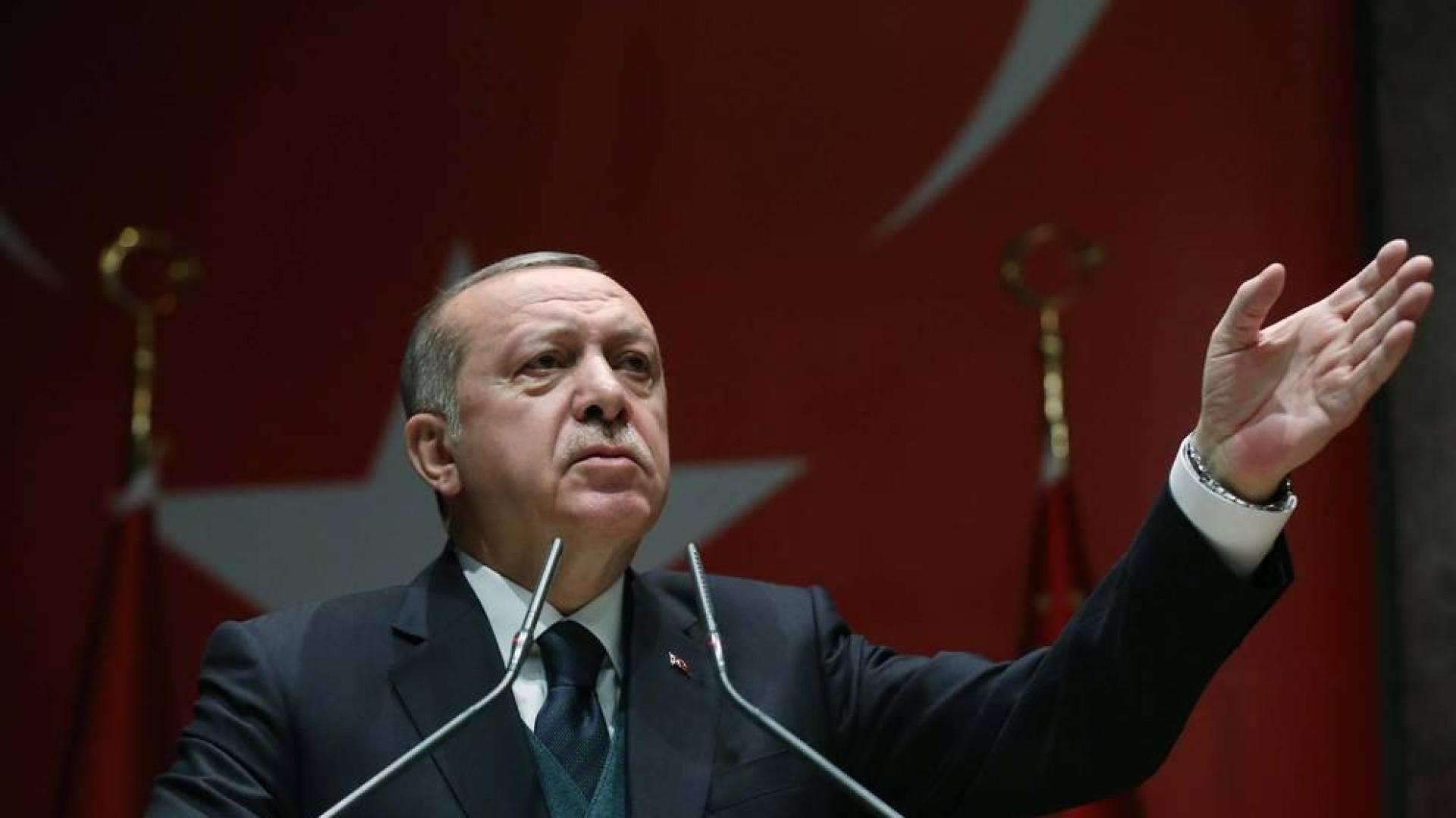 Turquía carga contra Francia tras su oferta para mediar con las milicias kurdas sirias