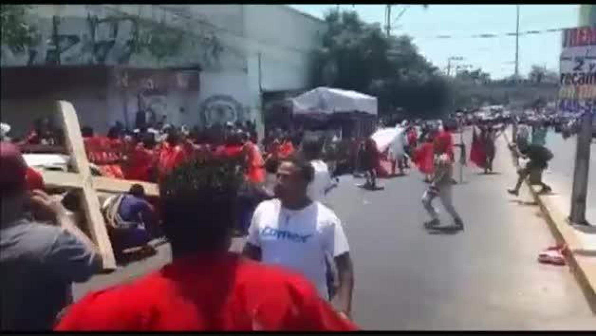 Un tiroteo siembra el pánico en una procesión en Acapulco