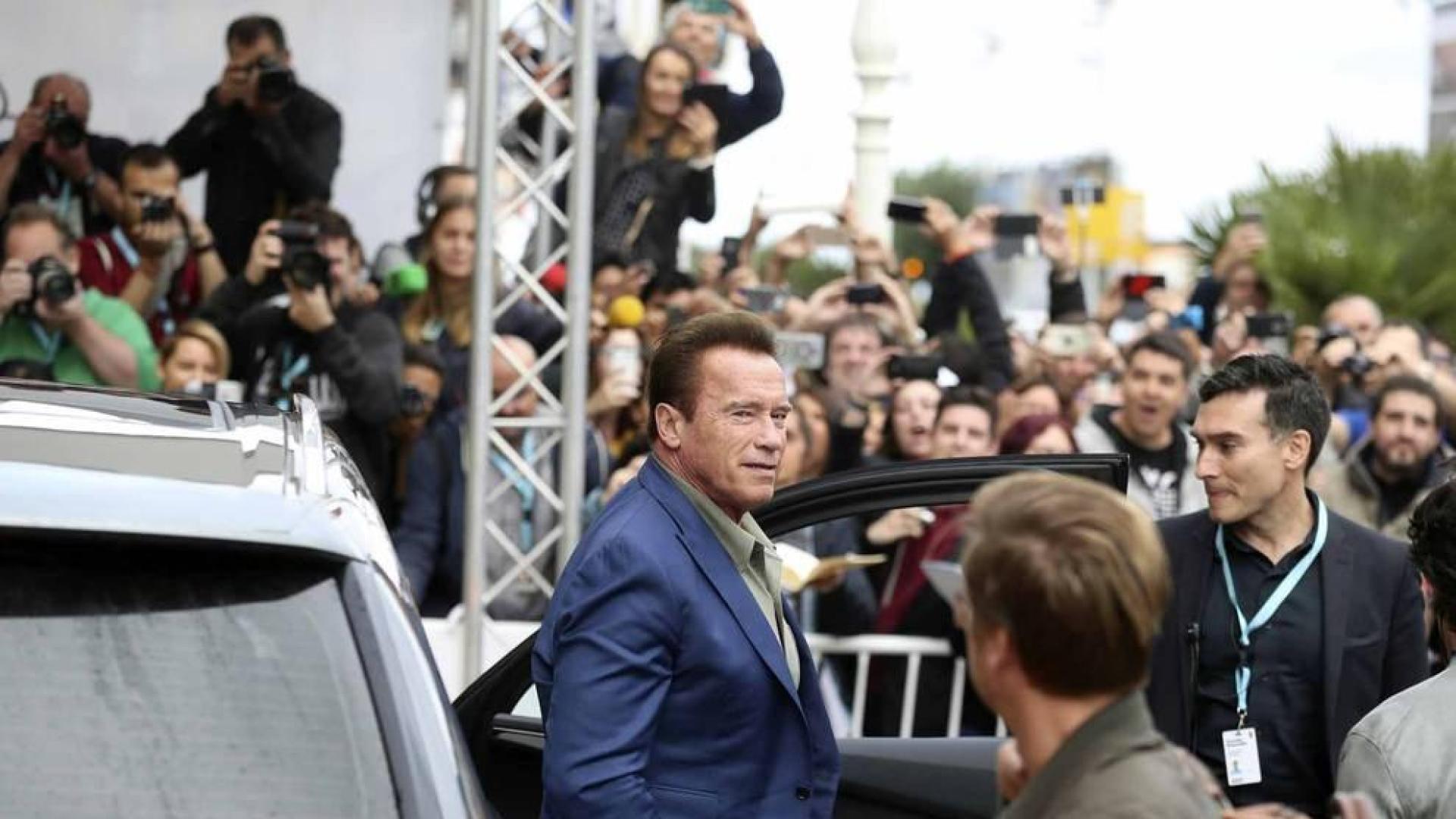 Arnold Schwarzenegger fue recibido al grito de "Sayonara" en el festival de cine de San Sebastián.