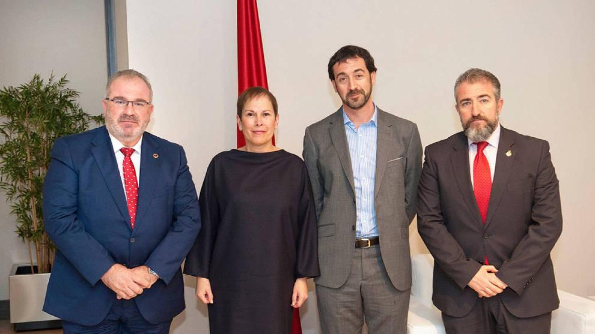 El presidente de la AVT cuestionado por víctimas navarras deja el cargo