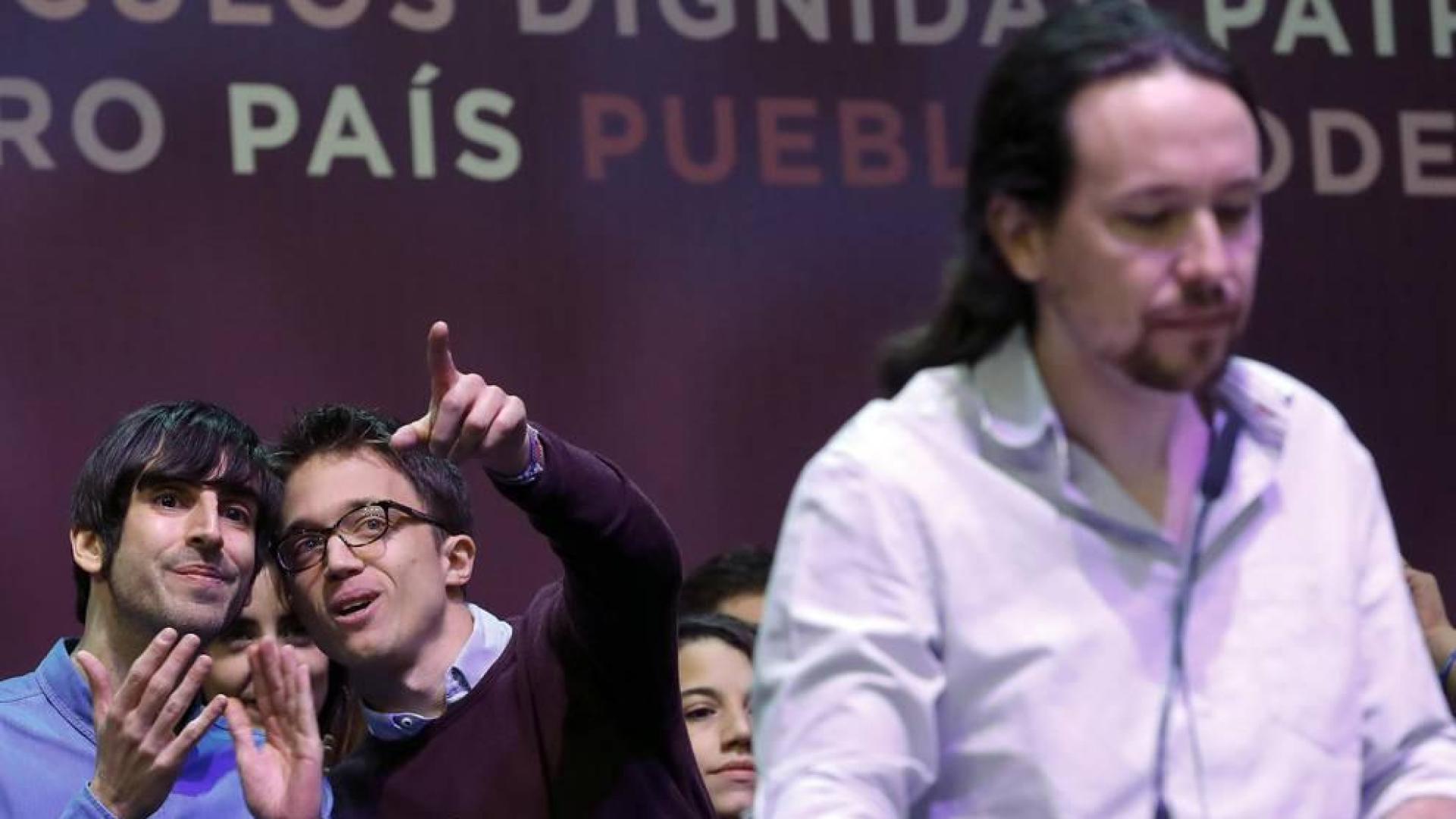 Imágenes de la primera jornada de la Asamblea Ciudadana Estatal de Vistalegre II que definirá el futuro de Podemos.