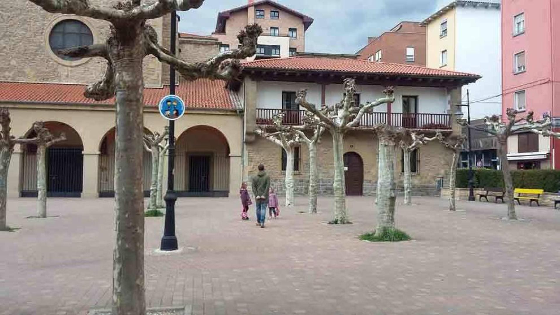Plazas y calles de Burlada para jugar