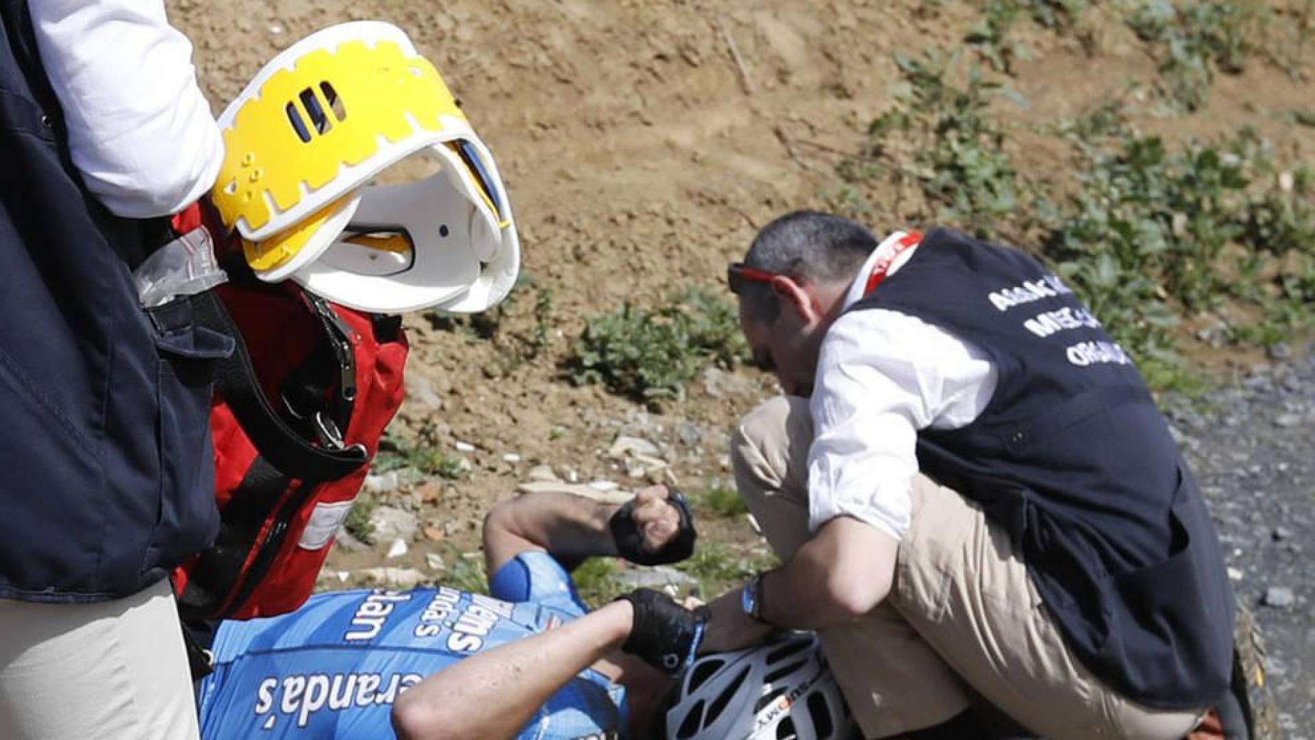 El ciclista belga Goolaerts sufre un paro cardíaco en la París-Roubaix