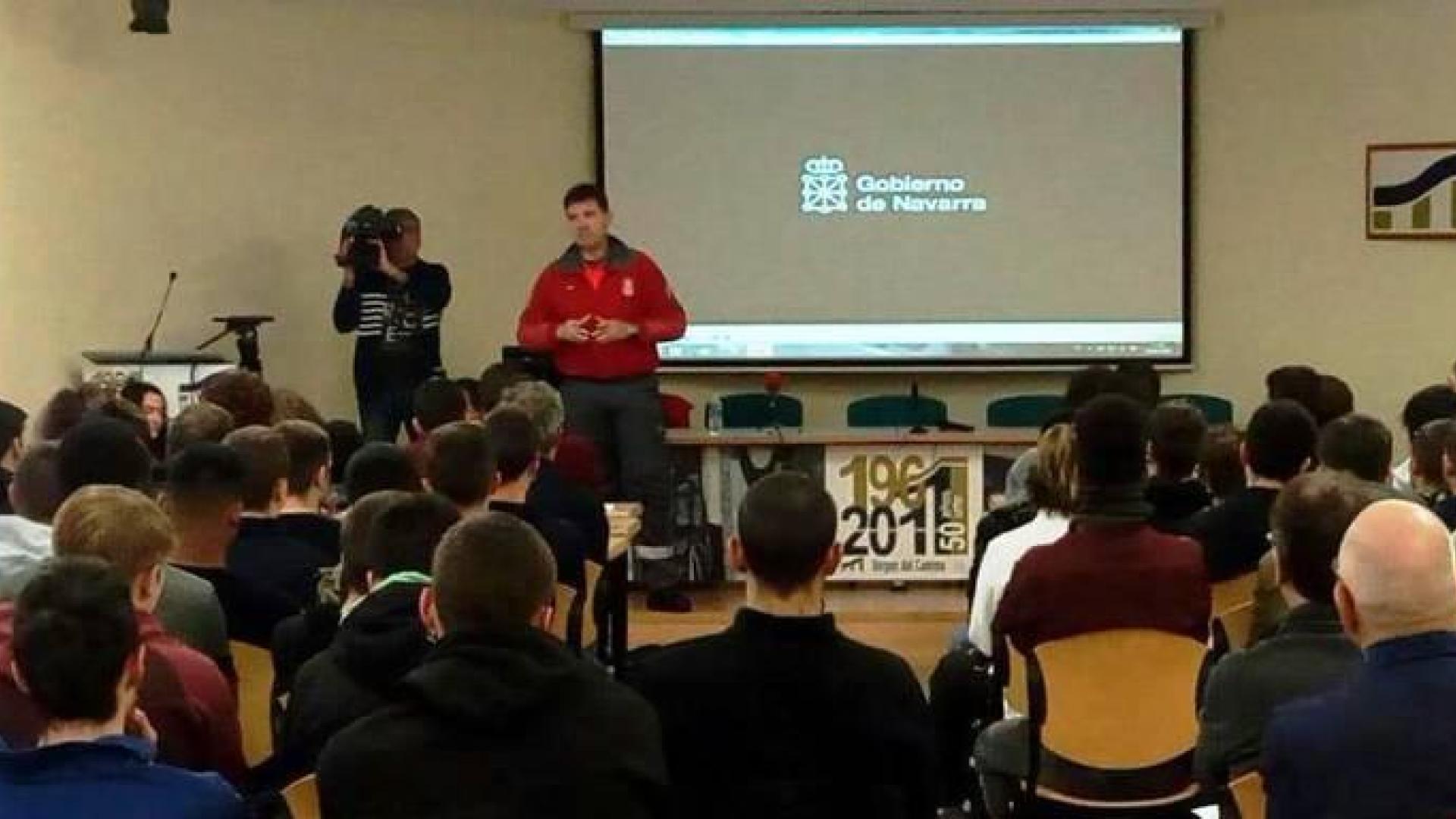 El Gobierno promueve una campaña de concienciación vial dirigida a los jóvenes