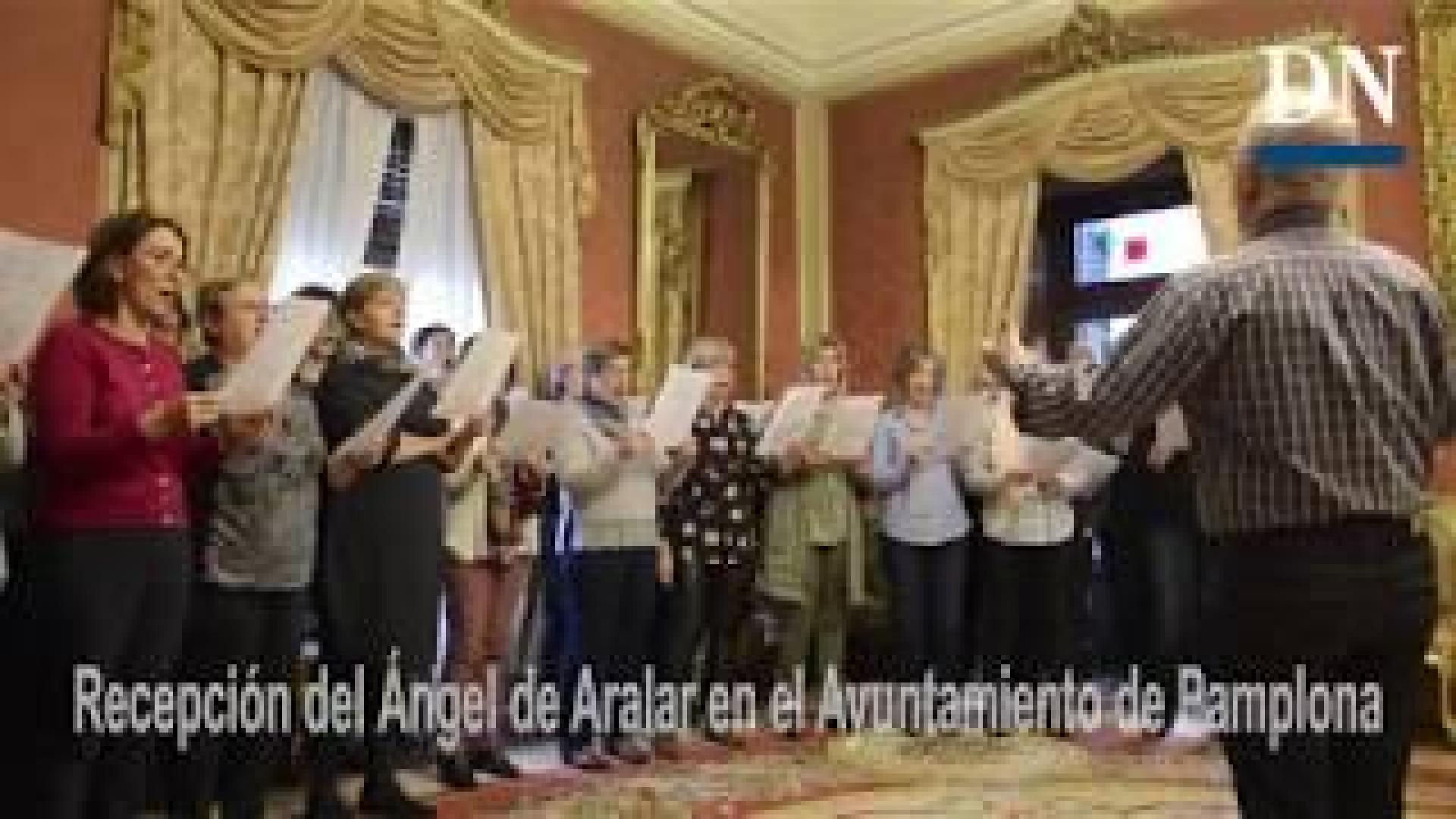 Recepción al Ángel de Aralar en el Ayuntamiento de Pamplona