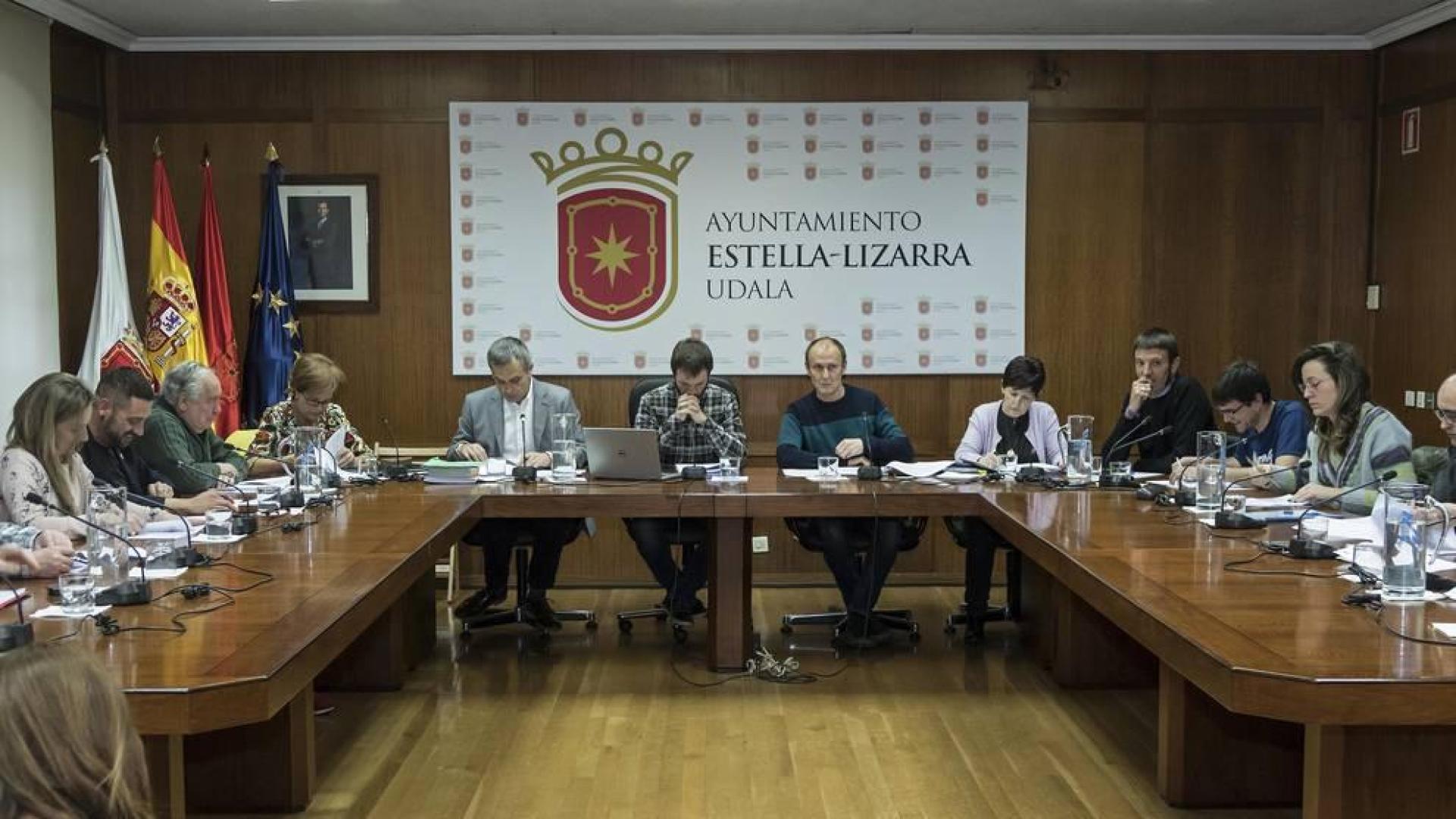 Oncineda acapara el debate del pleno de Estella con un nuevo rifirrafe de UPN y Bildu