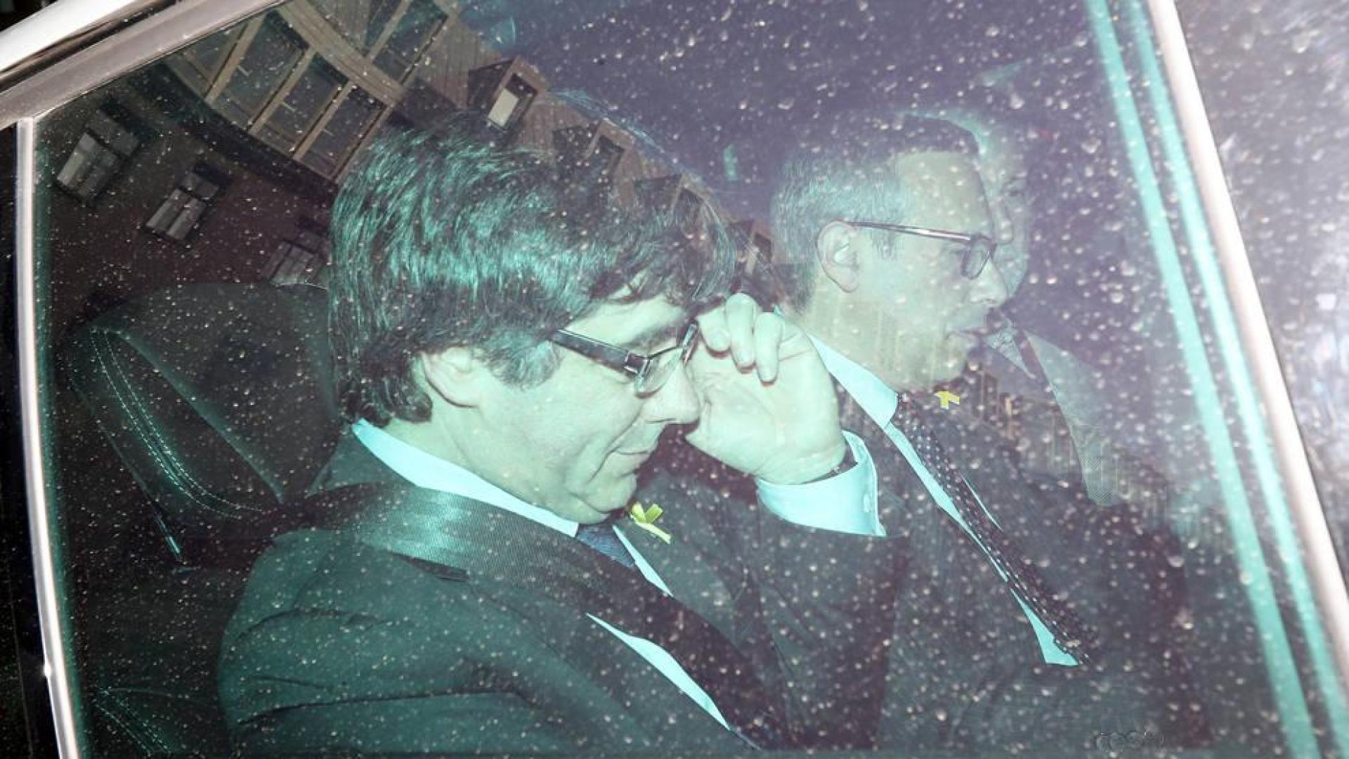 Puigdemont quiere que haya Govern pero no descarta celebrar elecciones