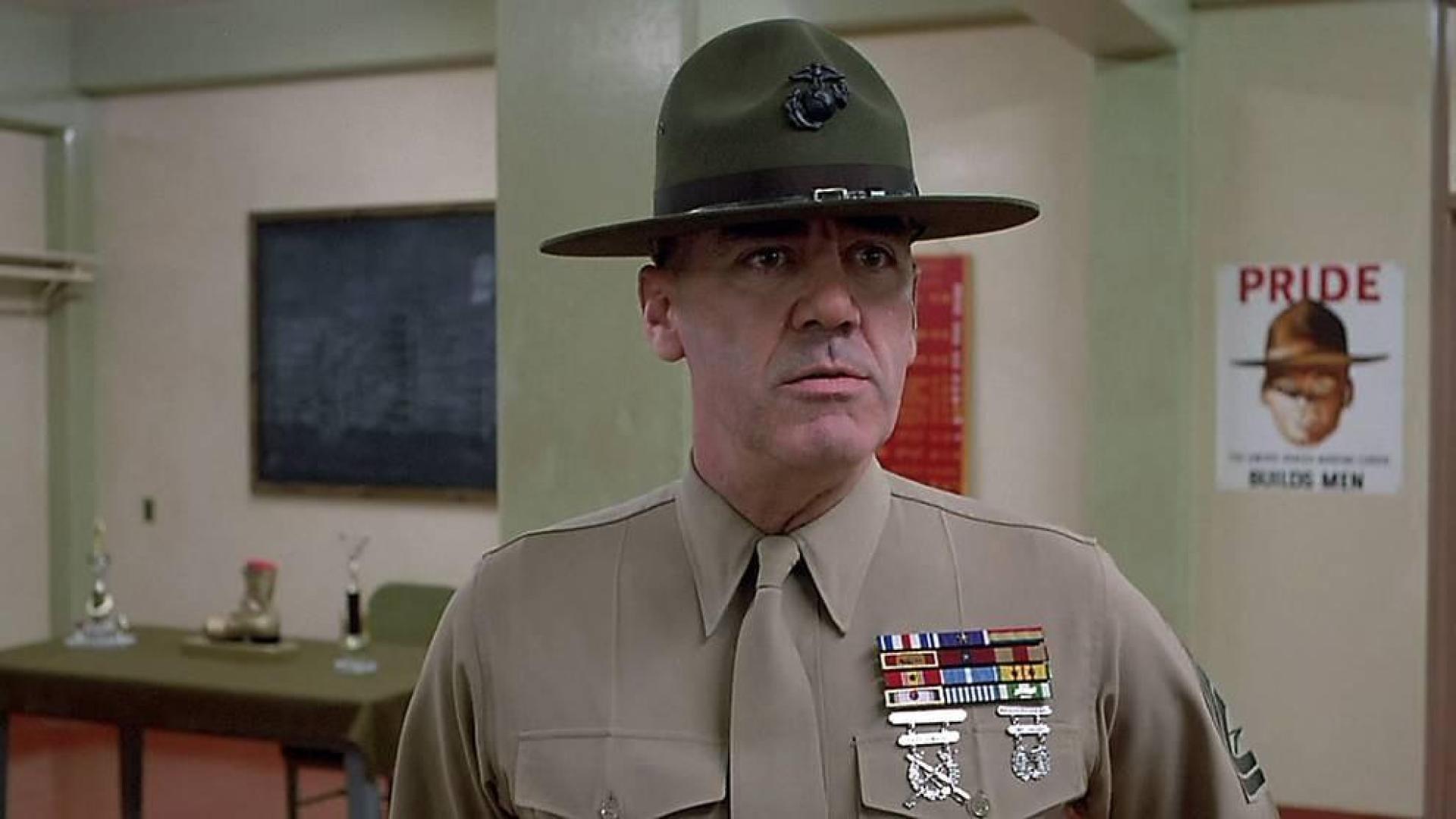 Muere el actor R. Lee Ermey, el duro y temible sargento de 'La Chaqueta Metálica'