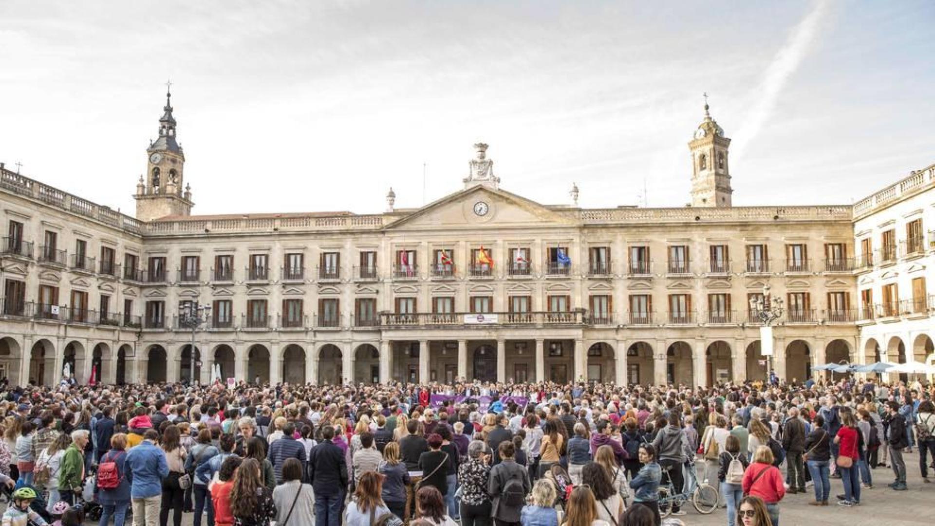 El presunto asesino de dos mujeres en Vitoria recibe el alta hospitalaria